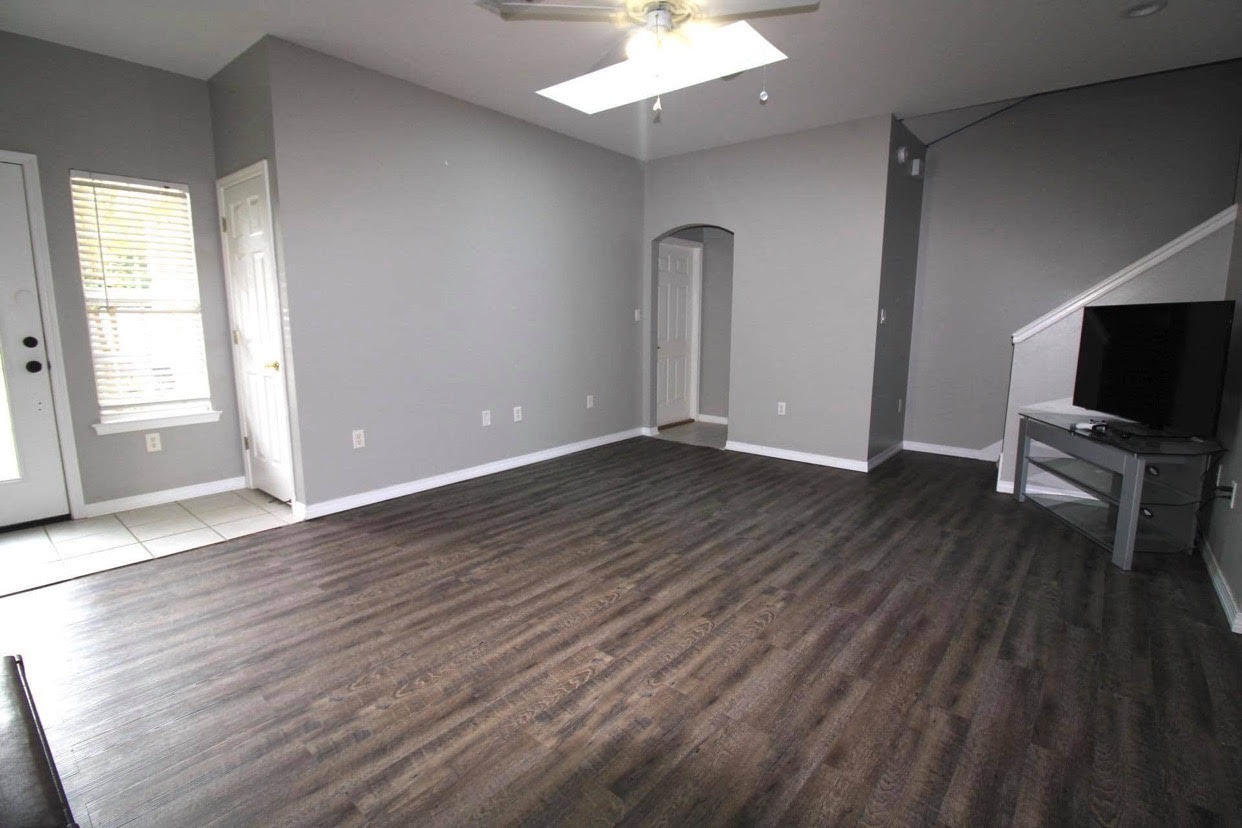 REFLECTIONS AT BLUEWATER BAY T/H - Residential