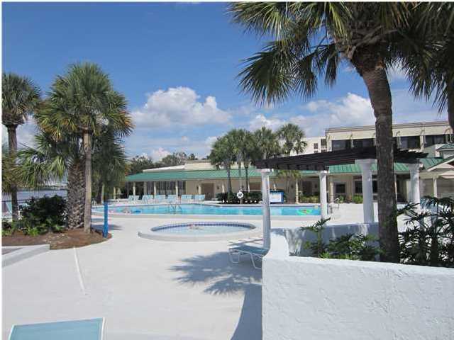 BAYSIDE CONDO SANDESTIN - Residential