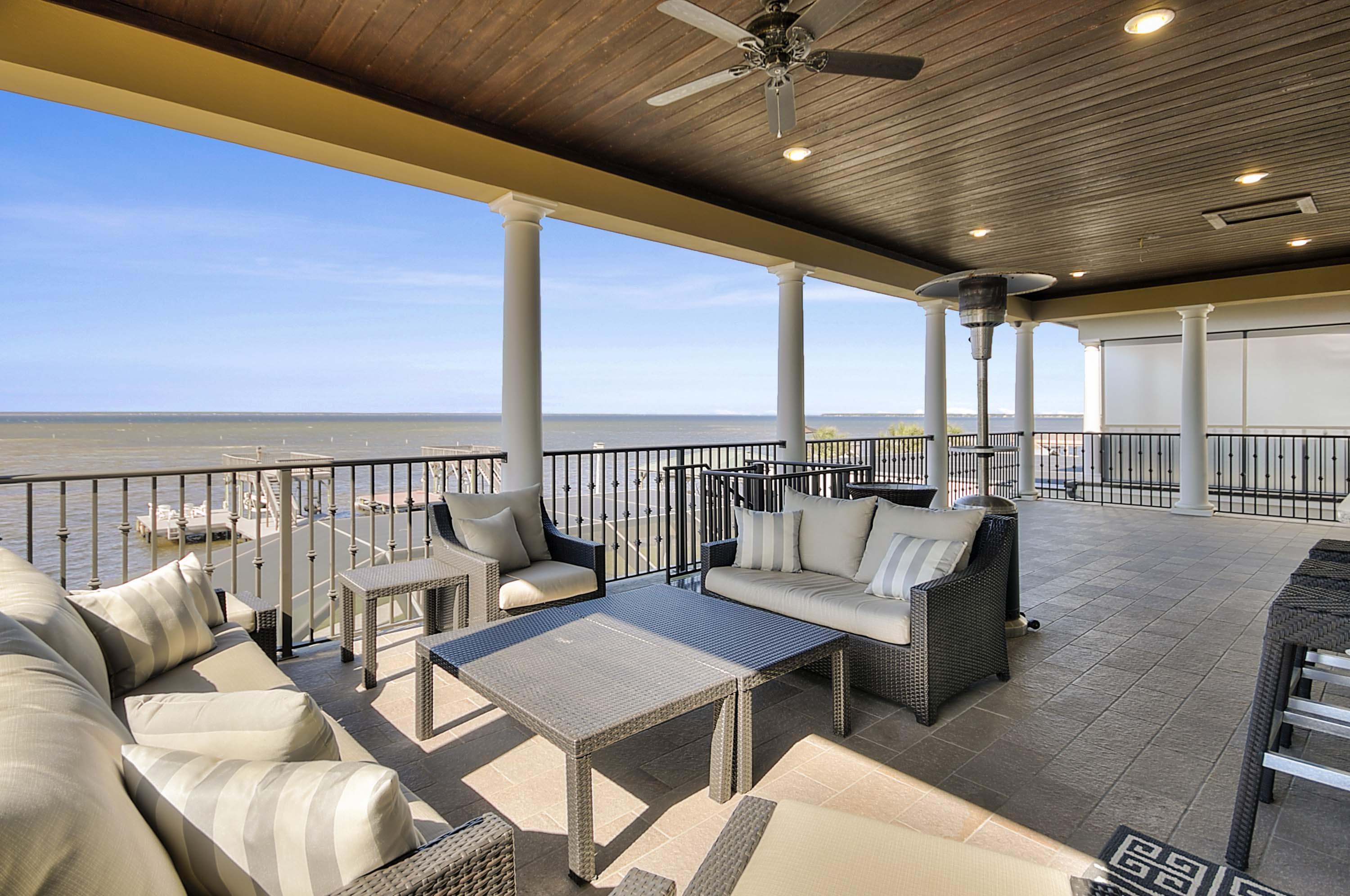 FLOUNDER BEACH UNREC - Residential