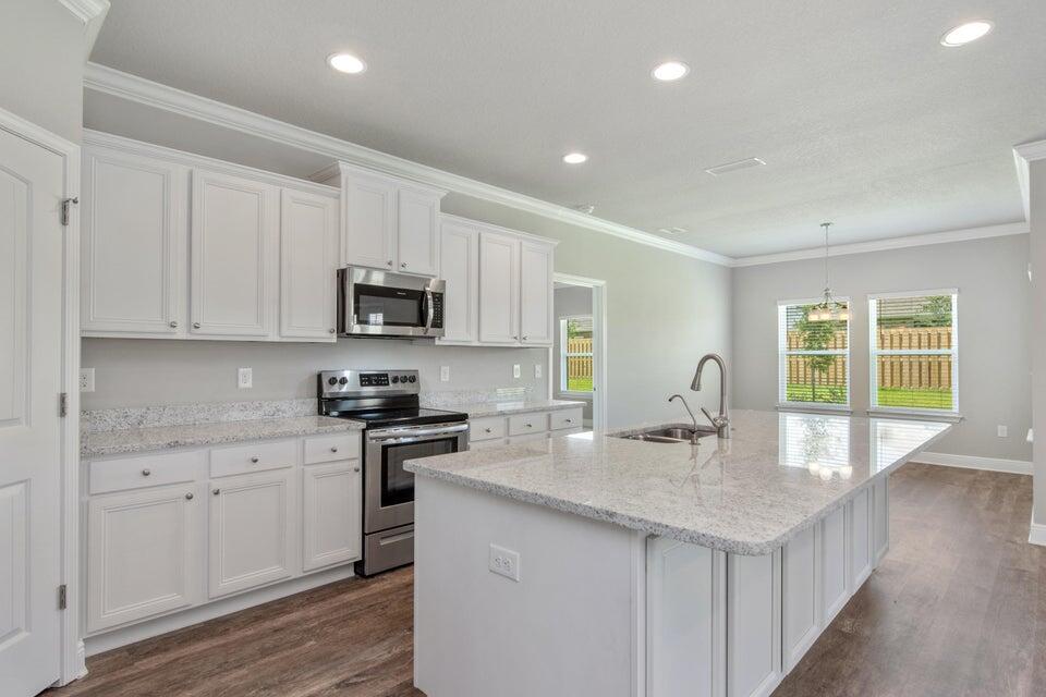 HAMMOCK BAY - Residential Lease