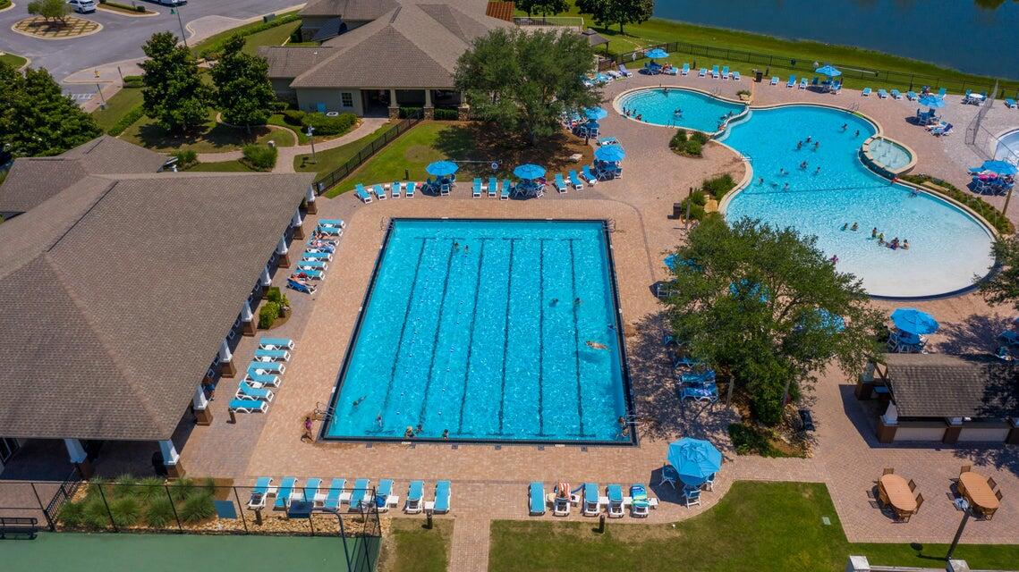 HAMMOCK BAY - Residential Lease