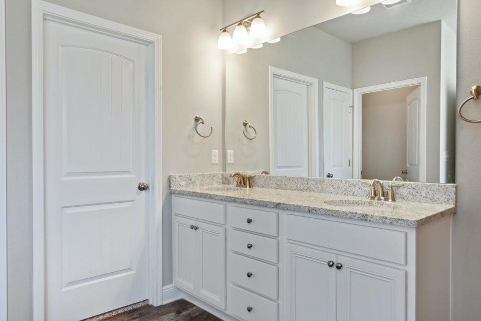 HAMMOCK BAY - Residential Lease