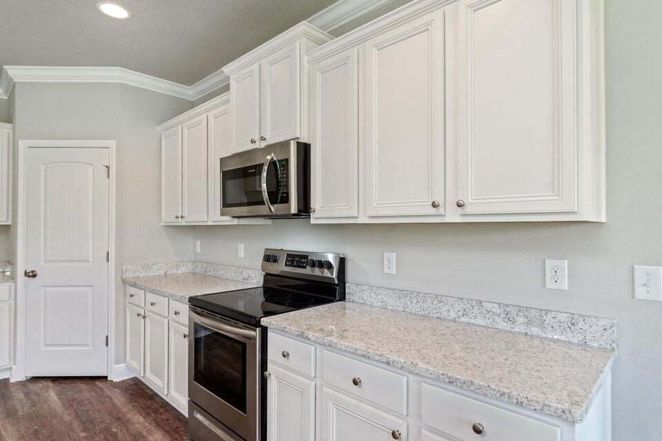 HAMMOCK BAY - Residential Lease