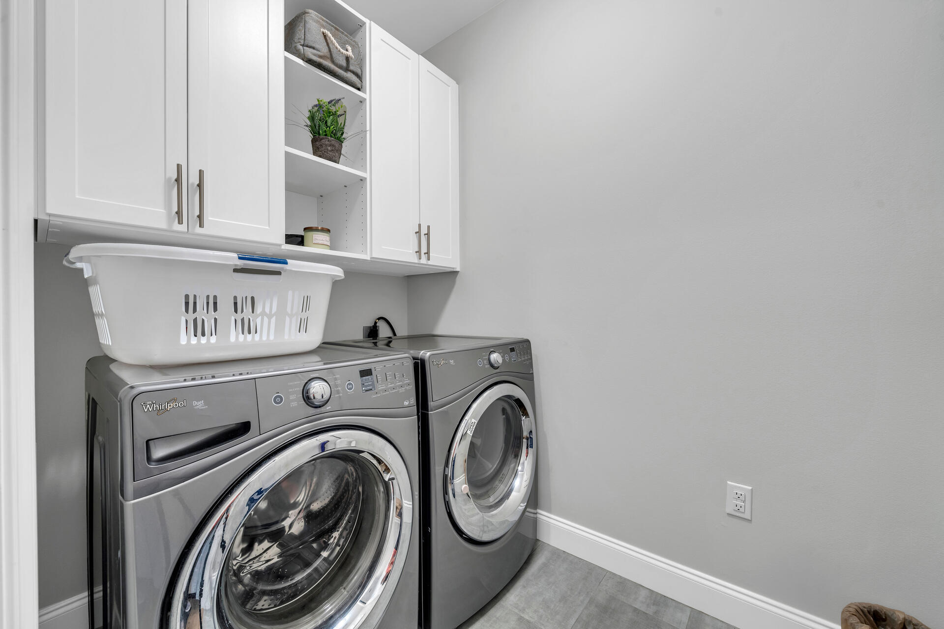 Raiders landing Phase 1 - Residential