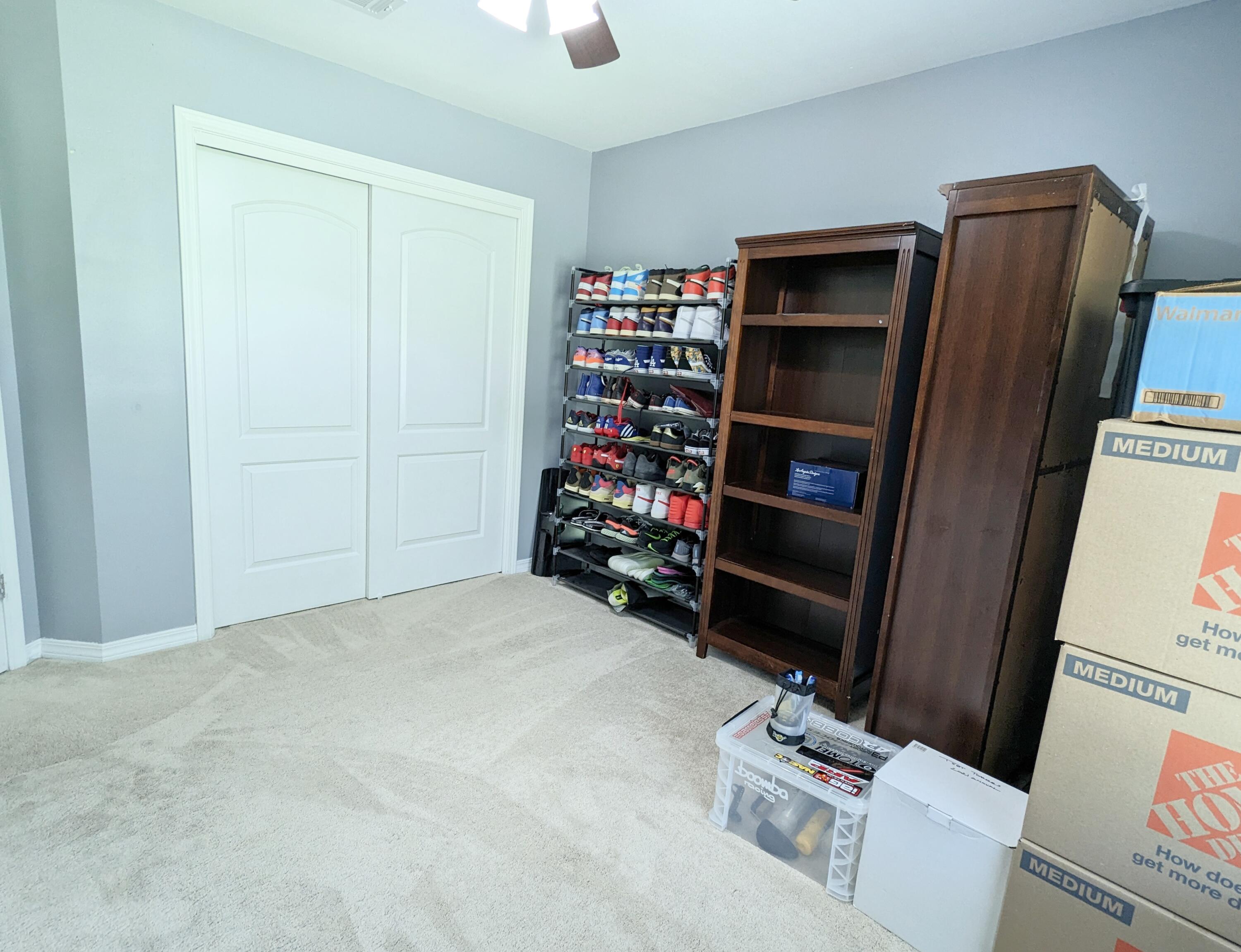 LOST CREEK - Residential