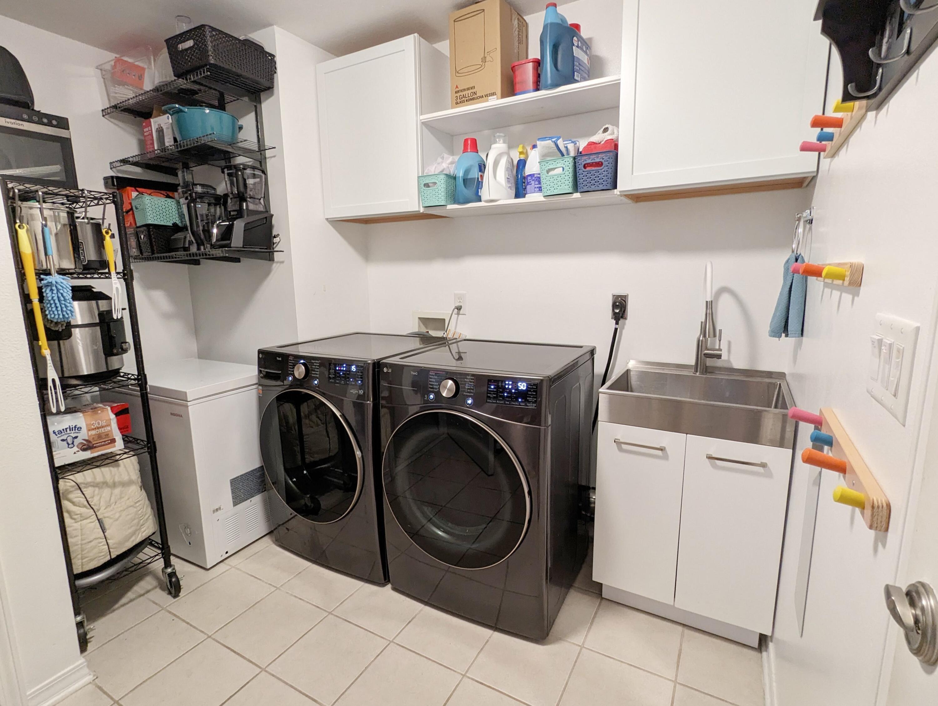 LOST CREEK - Residential