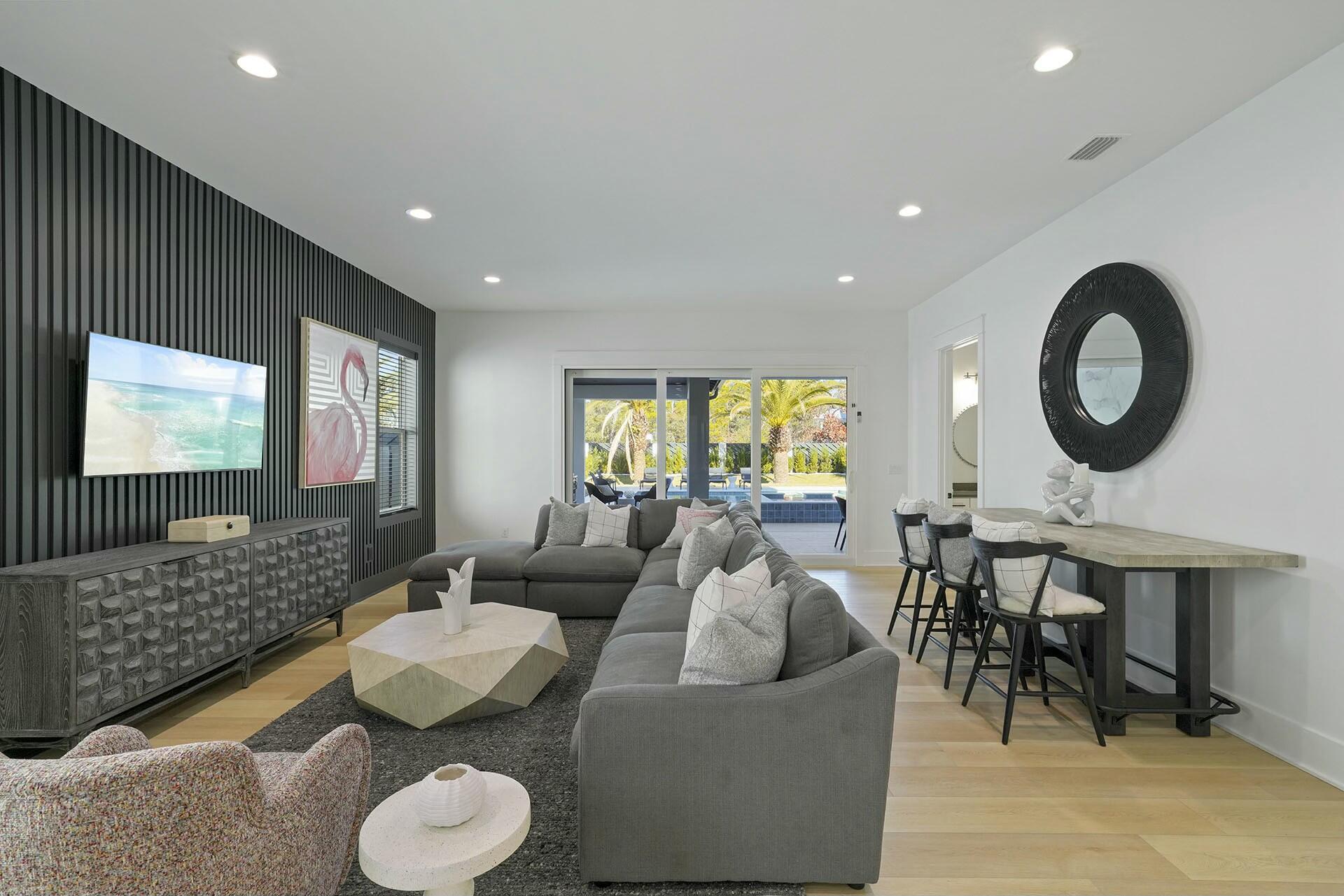 Penny Lane - Residential