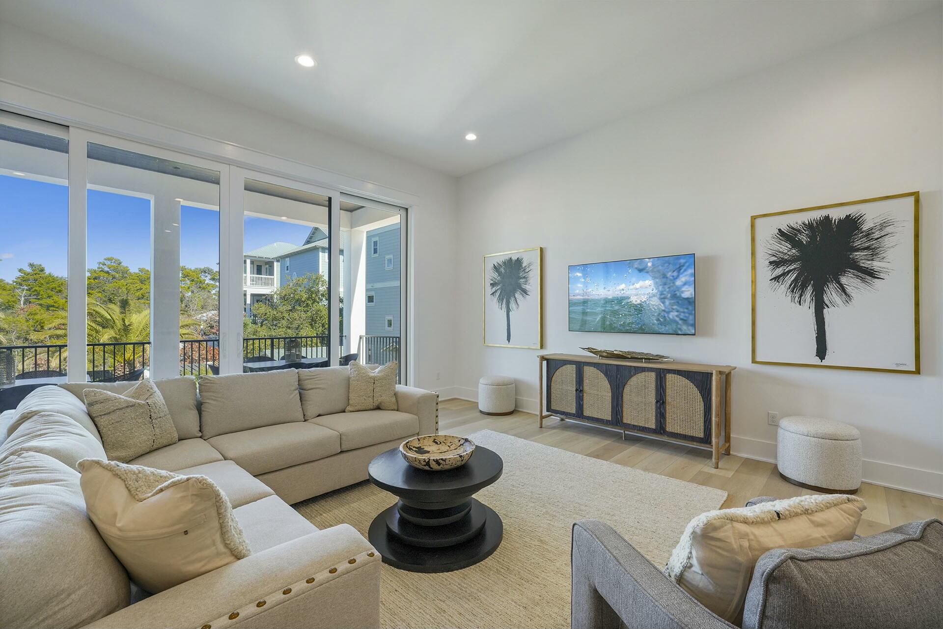 Penny Lane - Residential