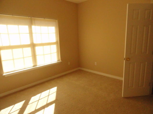 MAGNOLIA LAKE ESTATES PH 1 - Residential