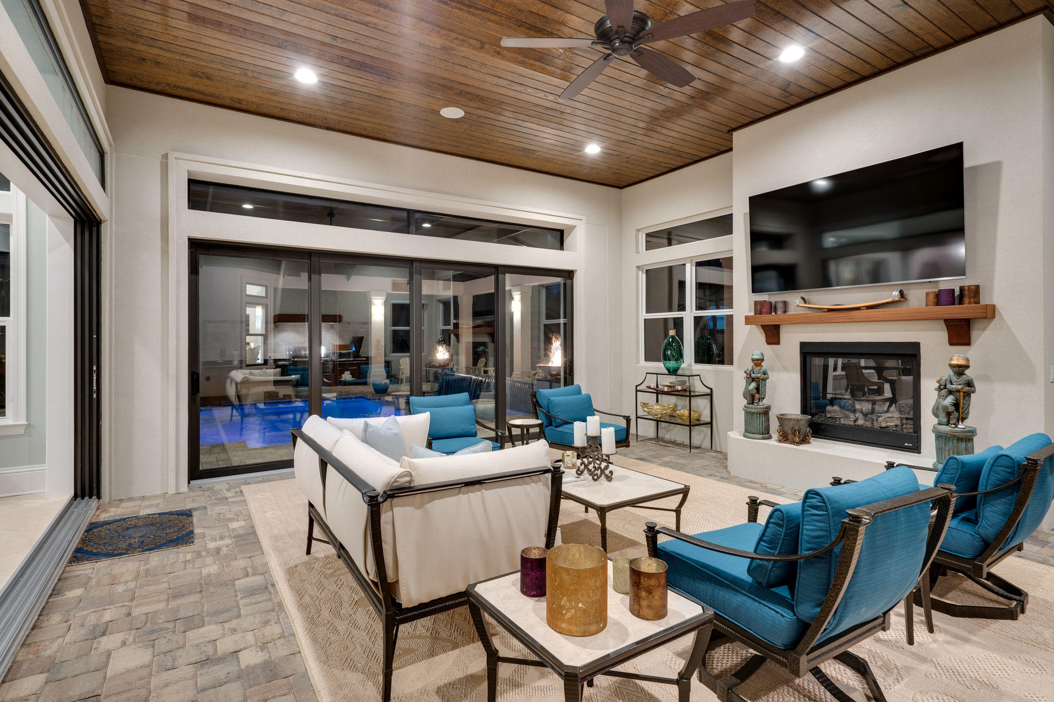 BURNT PINE - Residential