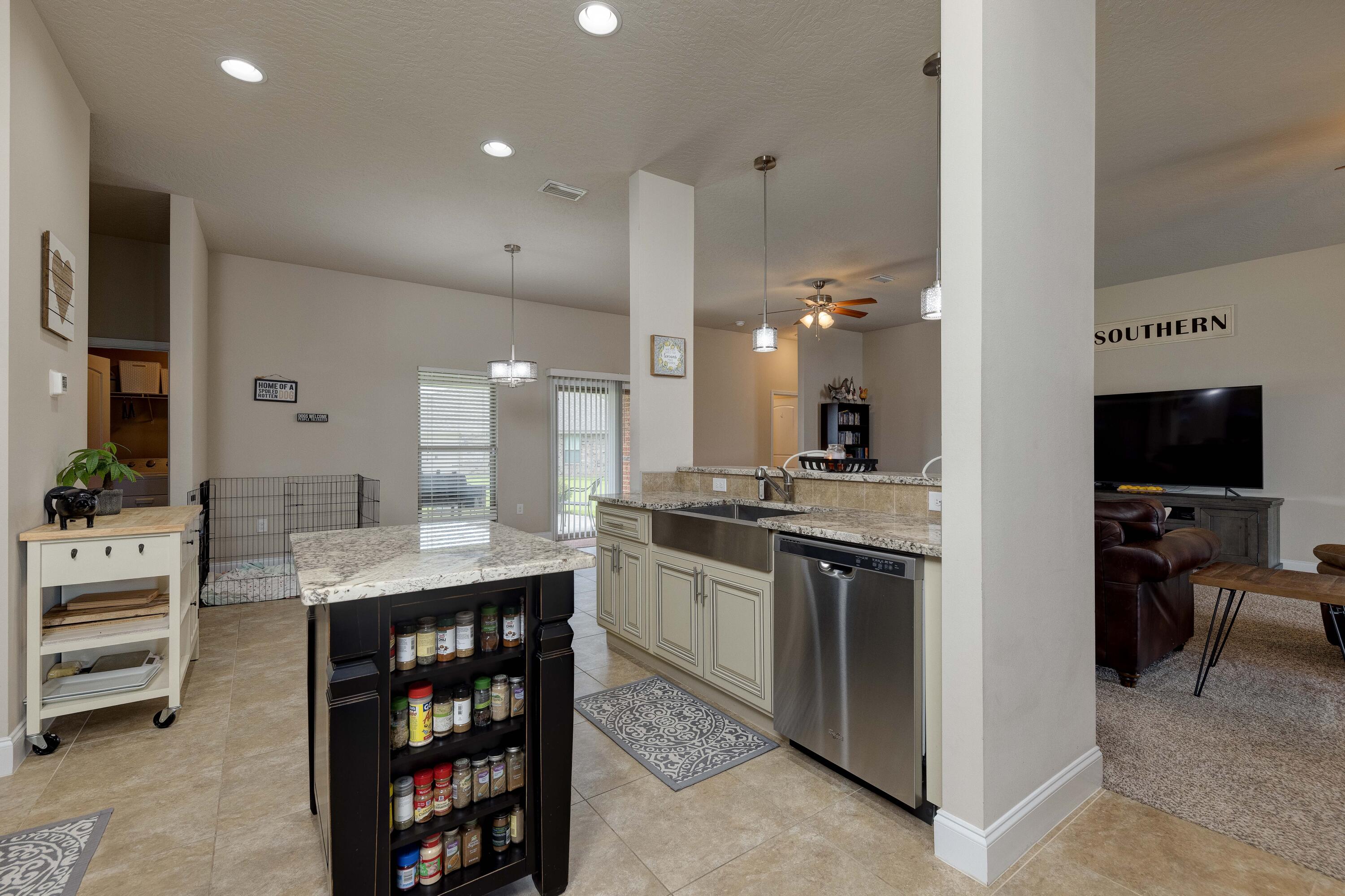 CHANAN ESTATES 1ST ADDN - Residential