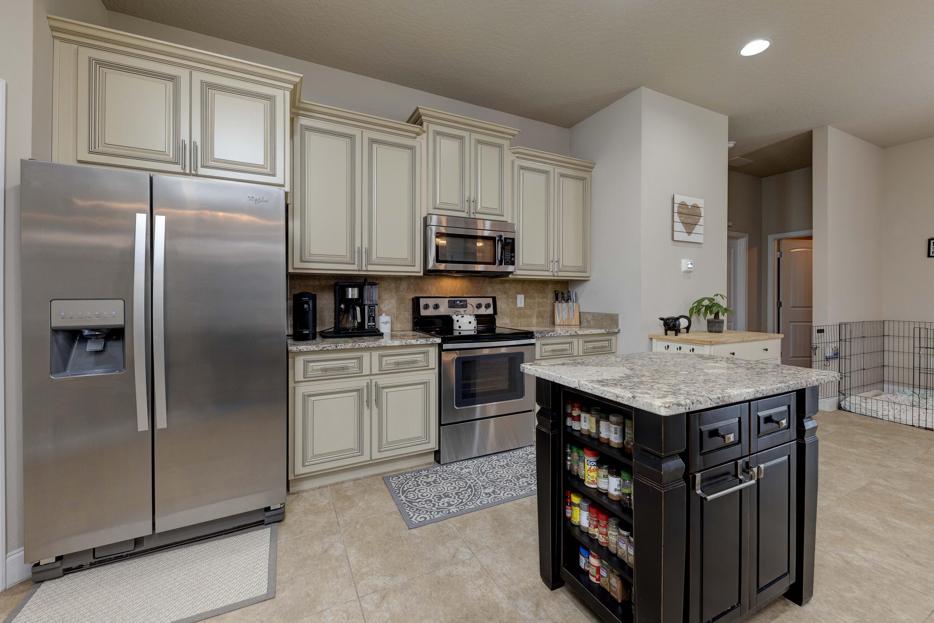 CHANAN ESTATES 1ST ADDN - Residential