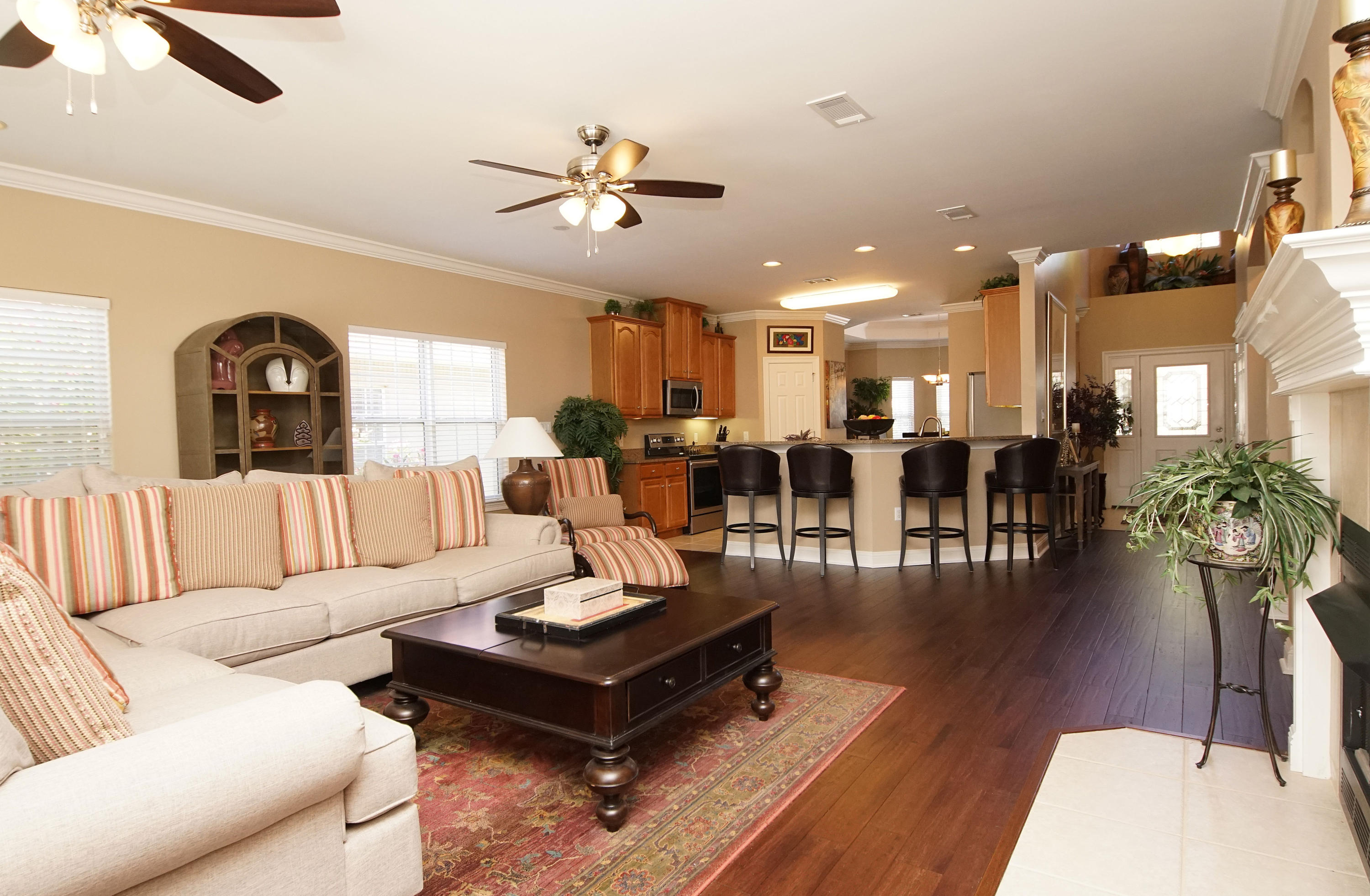 MEDITERRANEAN VILLAGE AT BLUEWATER BAY - Residential