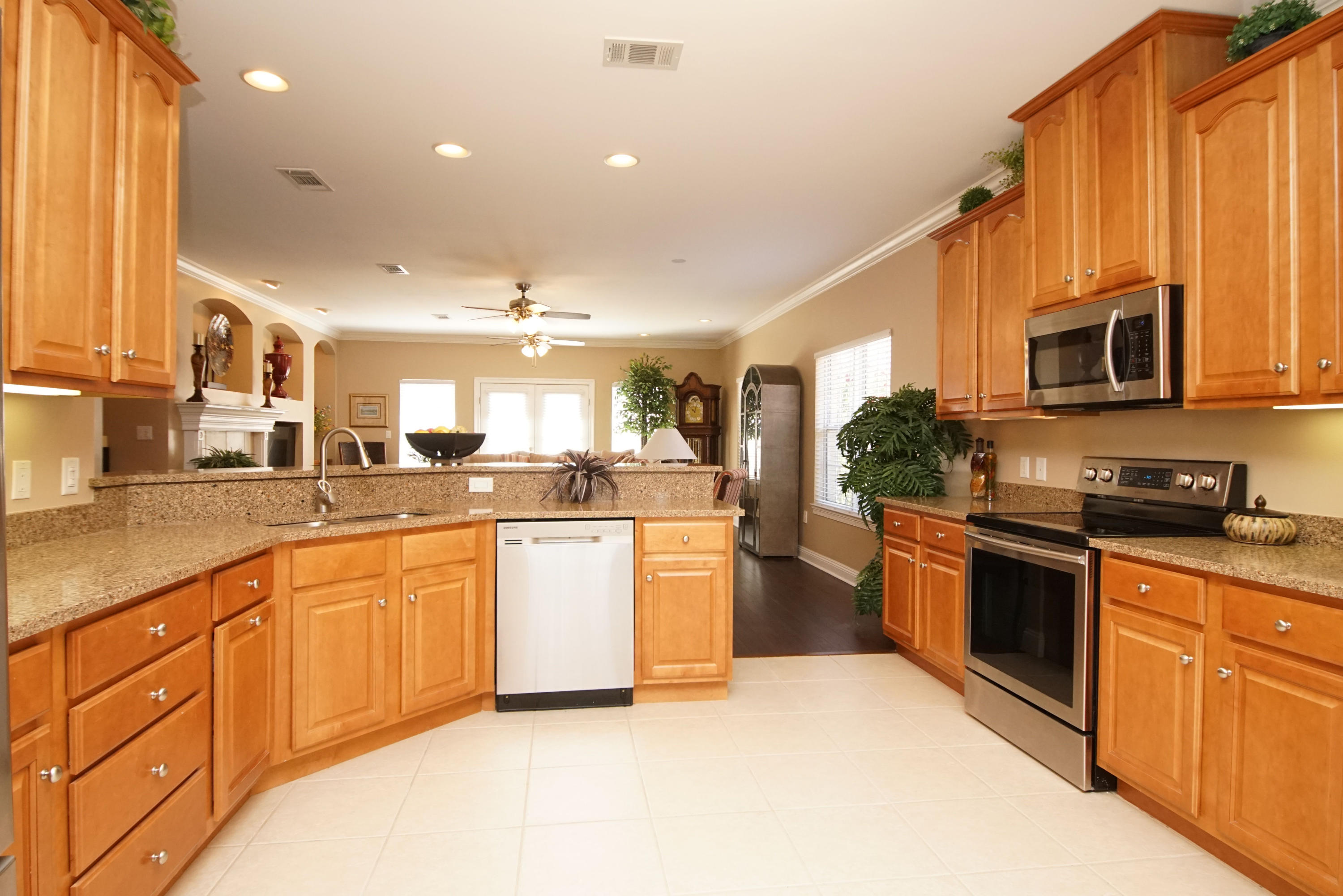 MEDITERRANEAN VILLAGE AT BLUEWATER BAY - Residential