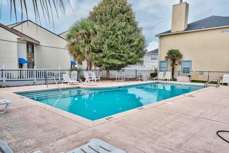 PORT OF CALL - Residential