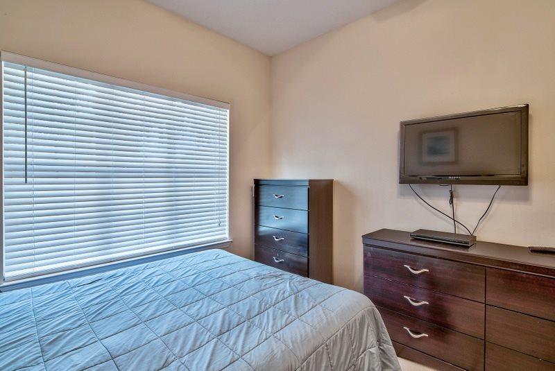 PORT OF CALL - Residential