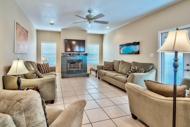 PORT OF CALL - Residential