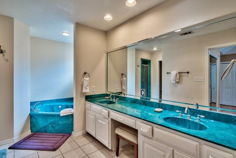 PORT OF CALL - Residential