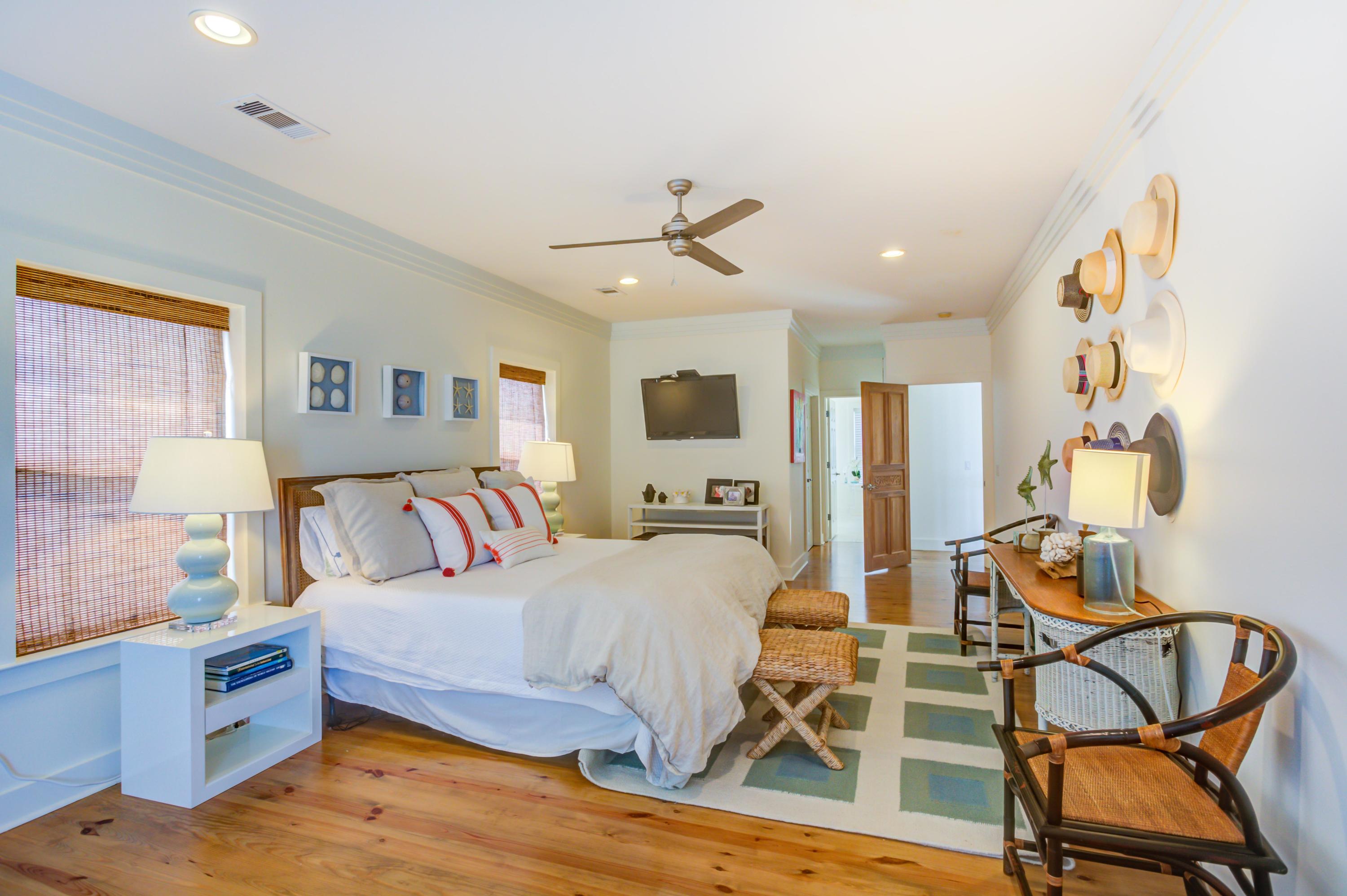 HOLIDAY ISLE - Residential