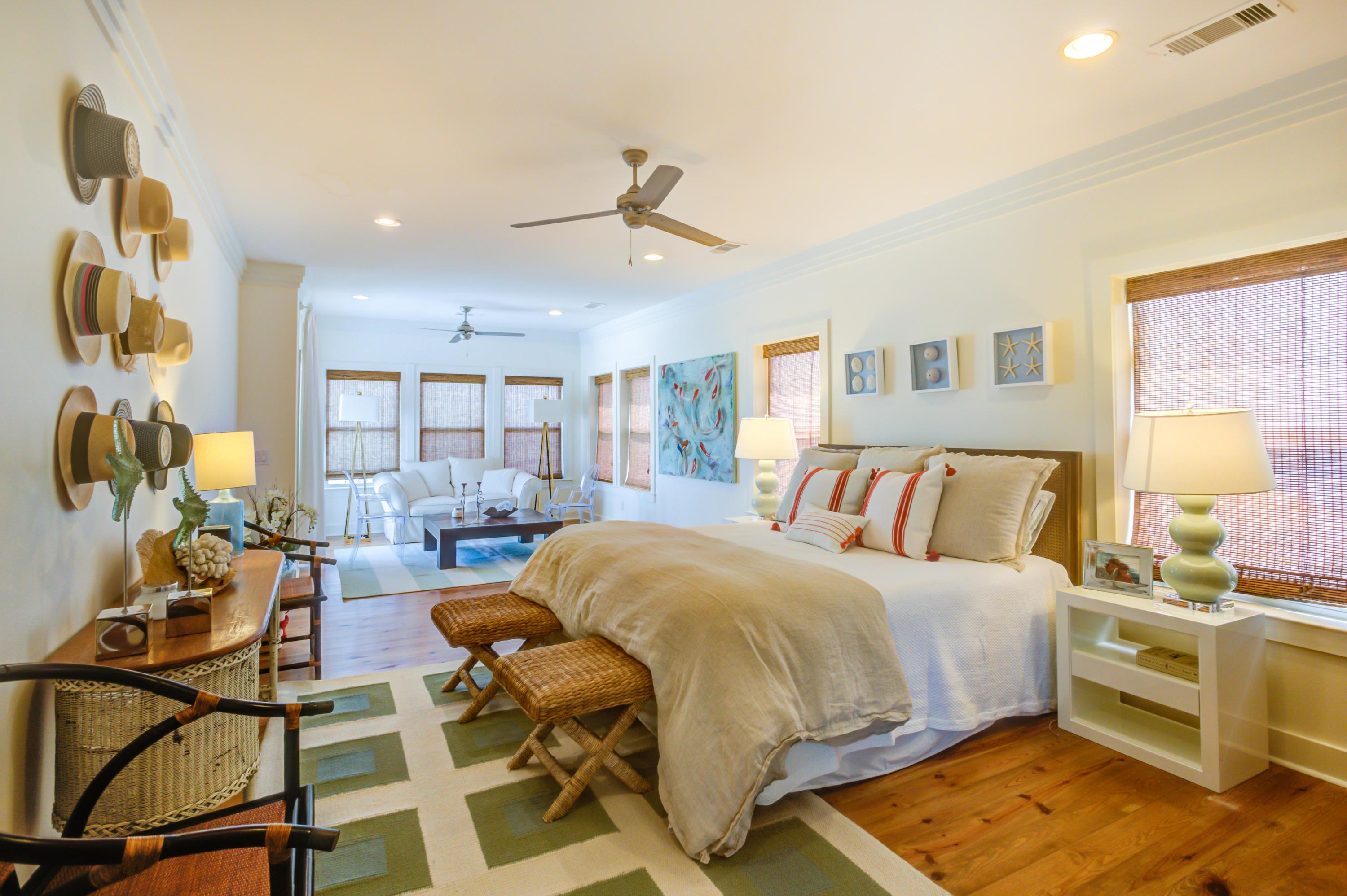 HOLIDAY ISLE - Residential