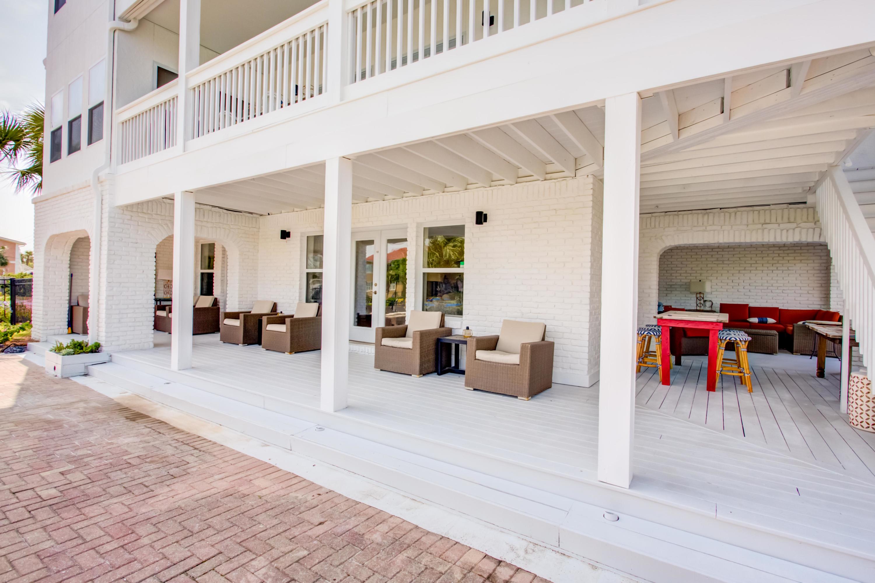 HOLIDAY ISLE - Residential