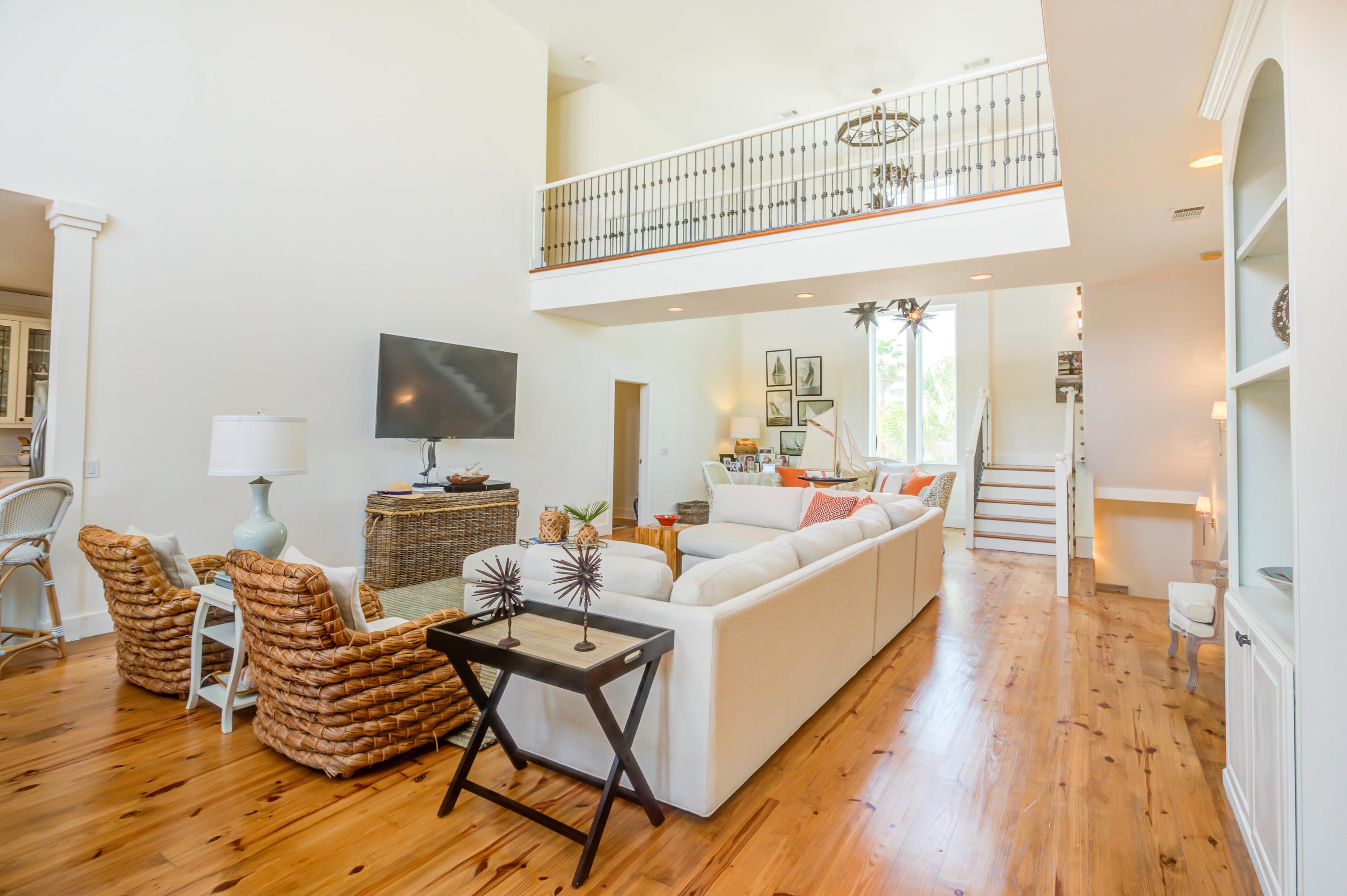 HOLIDAY ISLE - Residential