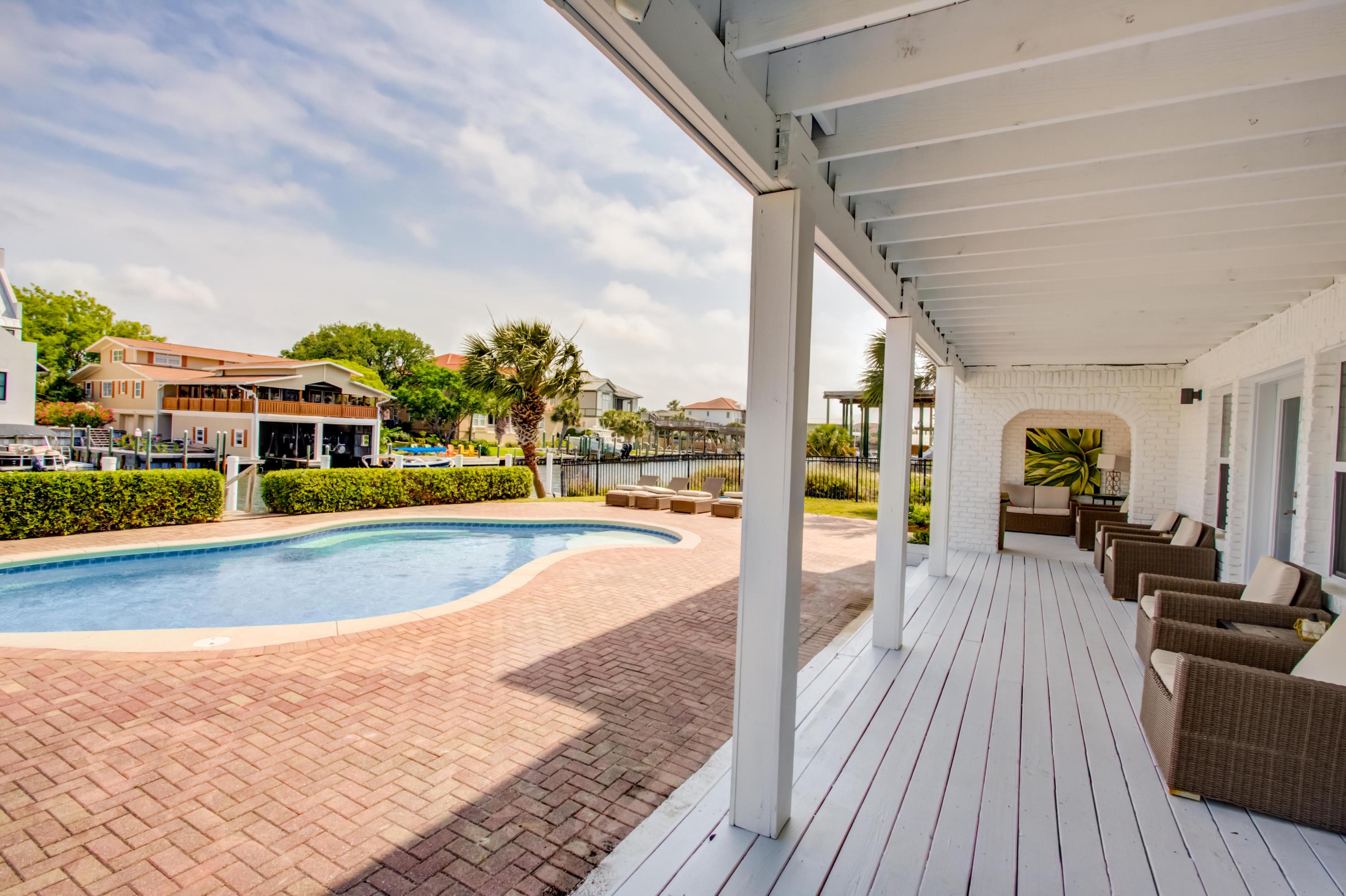 HOLIDAY ISLE - Residential