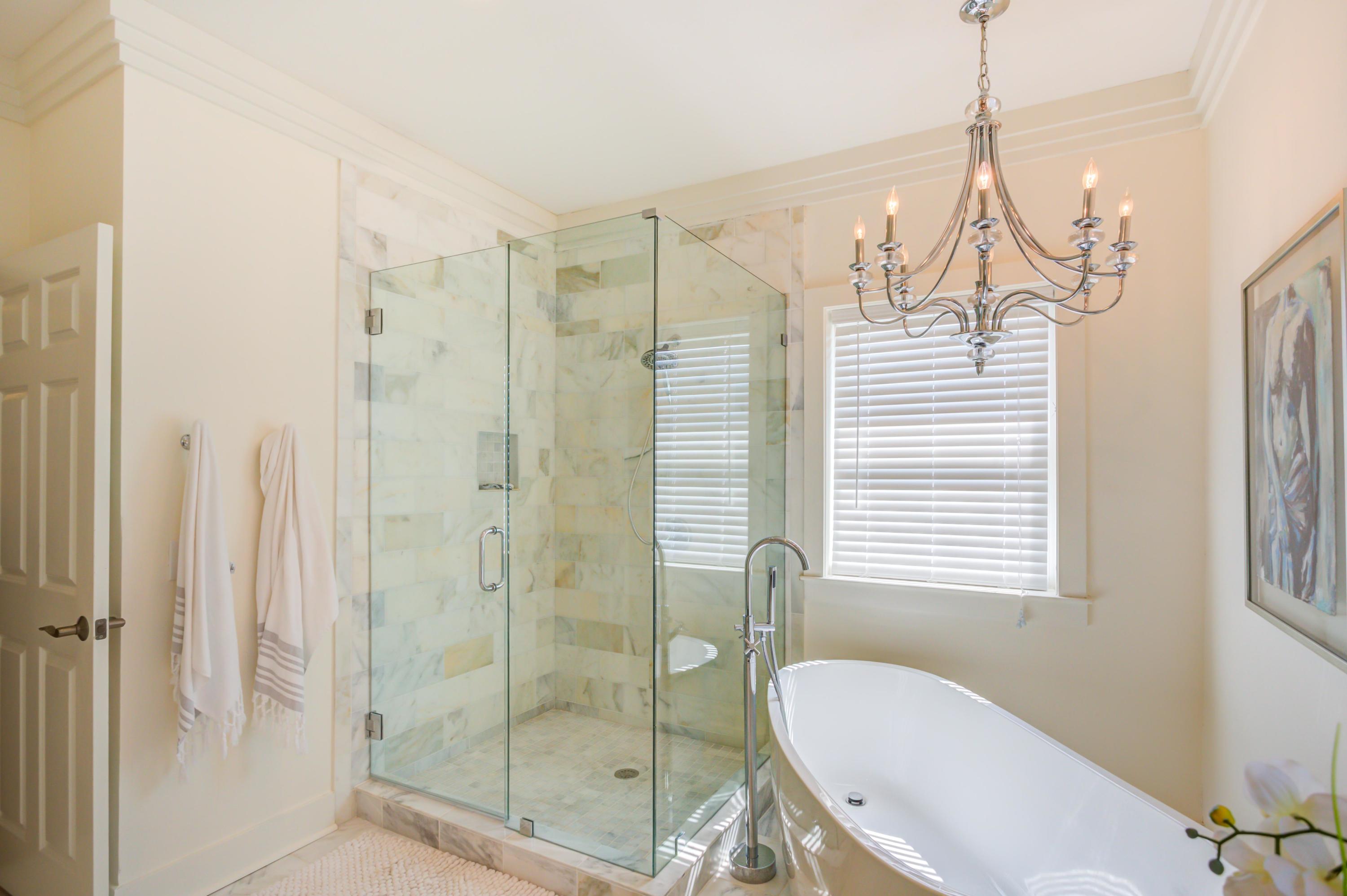 HOLIDAY ISLE - Residential