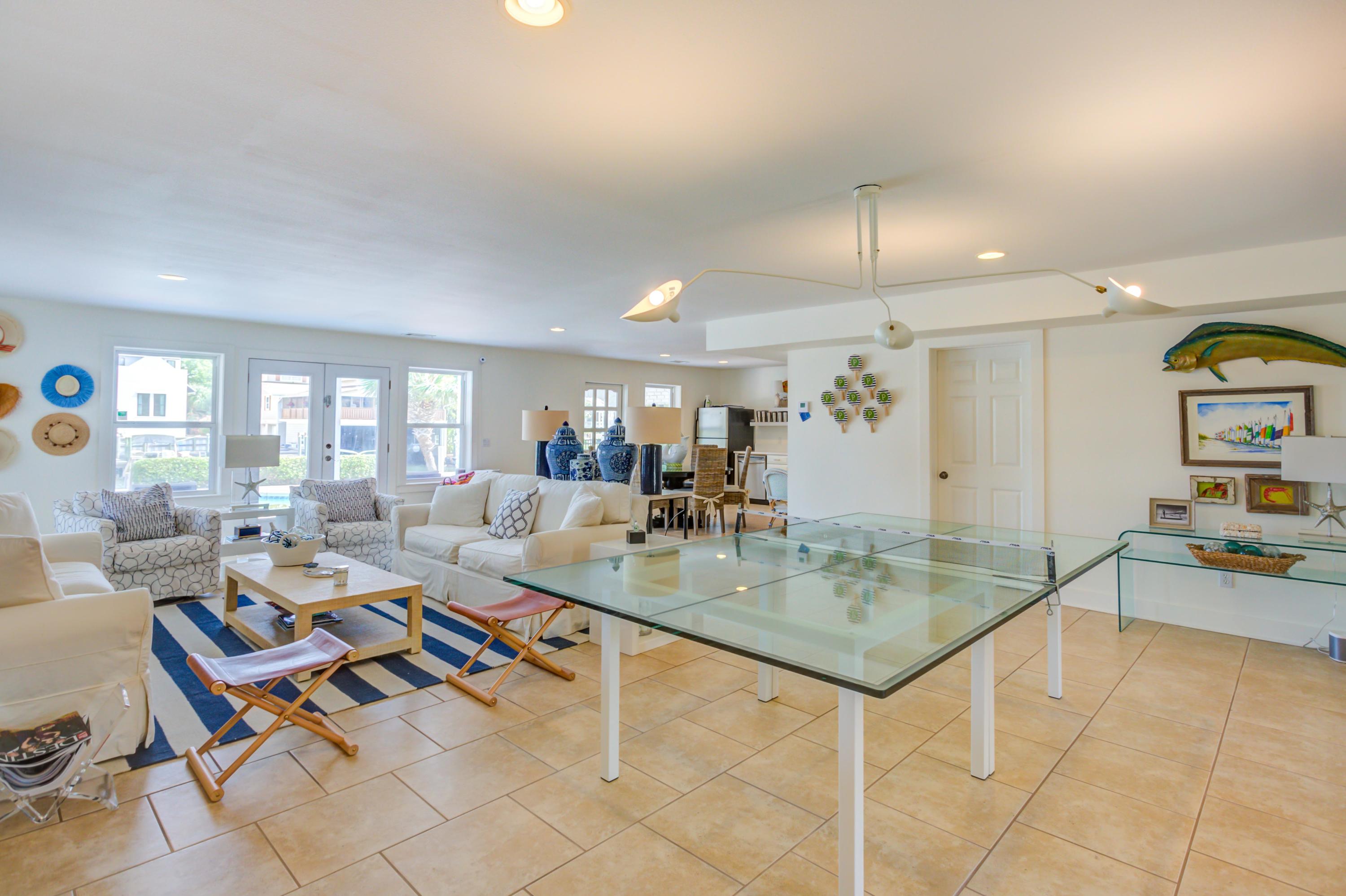 HOLIDAY ISLE - Residential