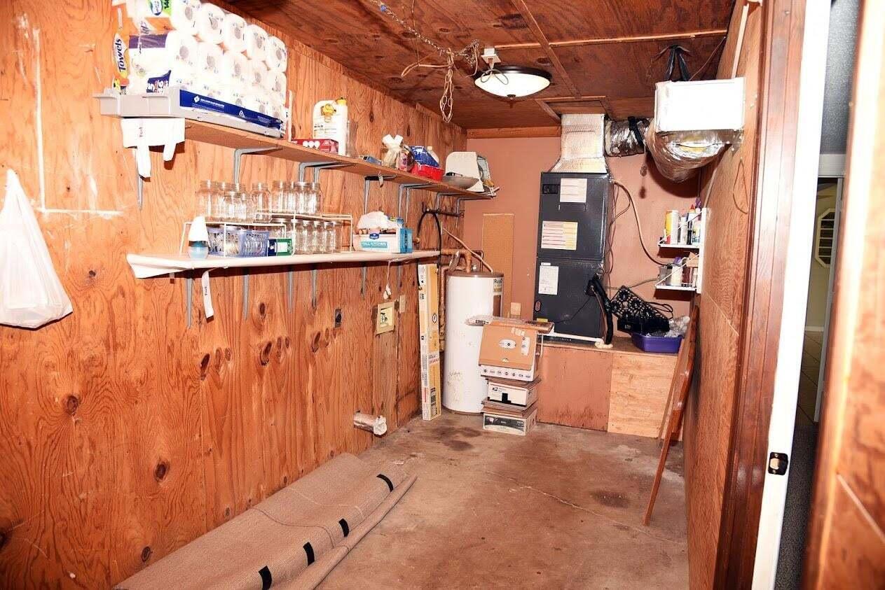 HIDDEN GLEN - Residential Lease