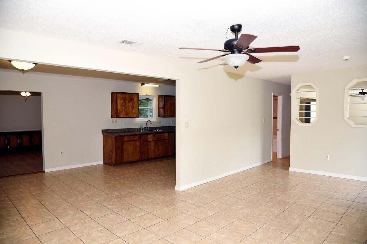 HIDDEN GLEN - Residential Lease