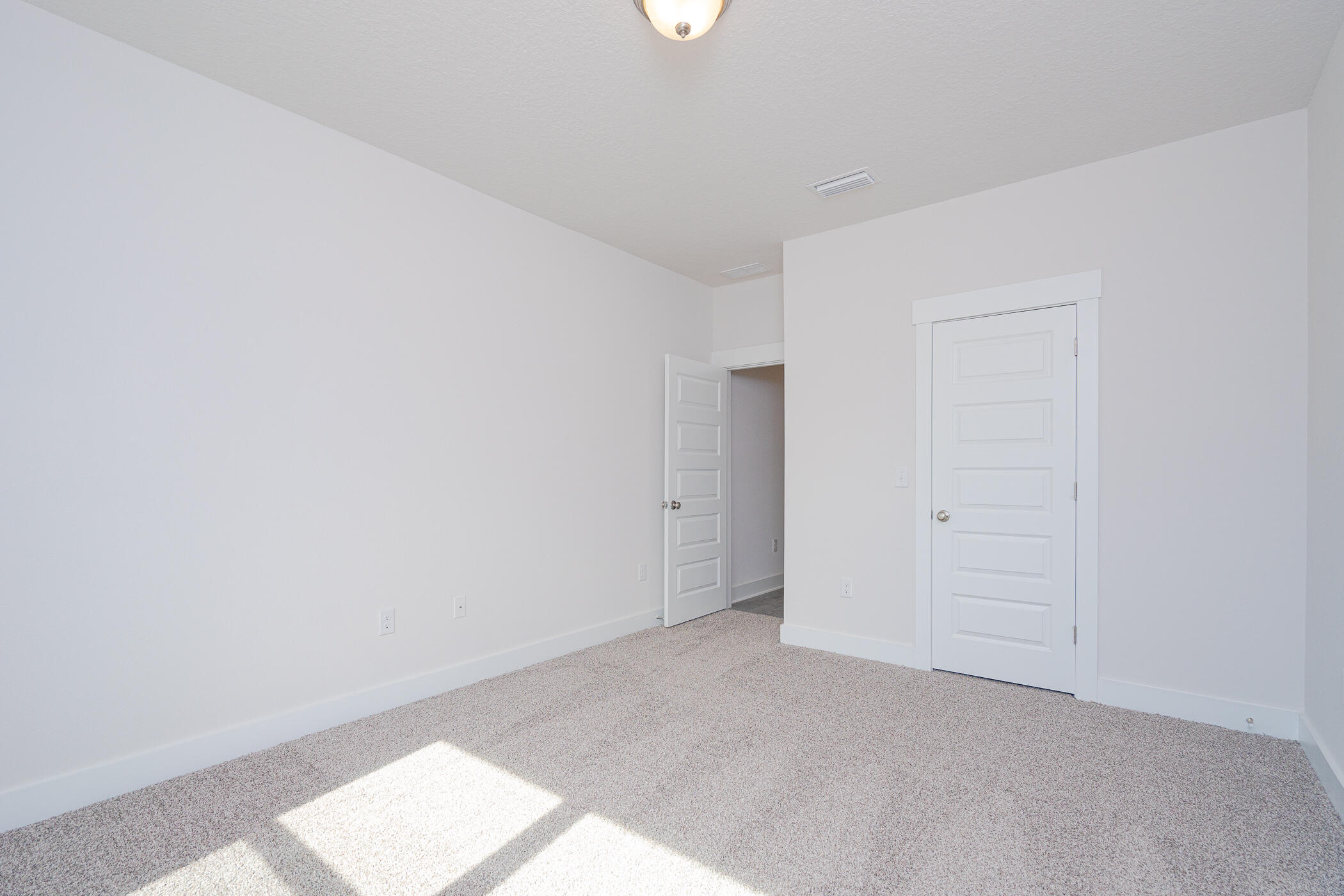 NATURES COVE - Residential