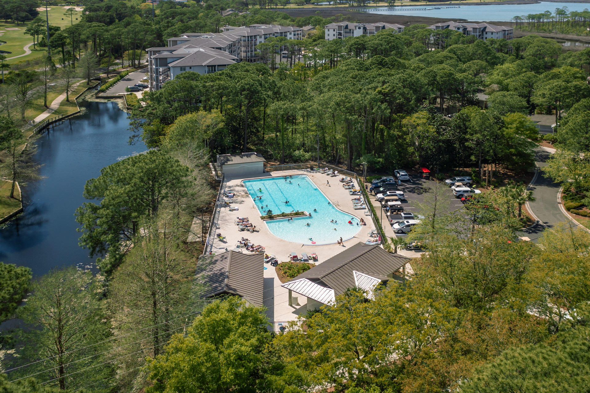 BAYTOWNE AVE EAST - Residential