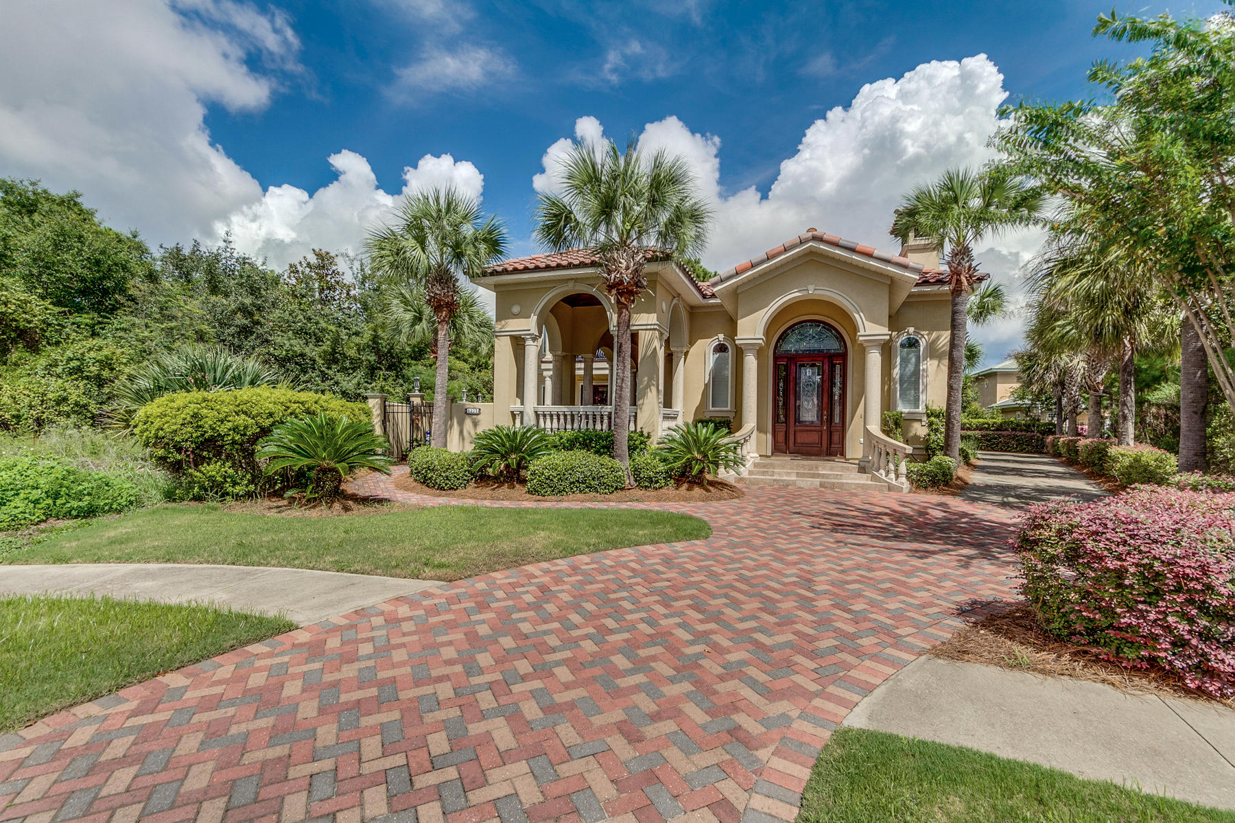 FINISTERRE S/D - Residential