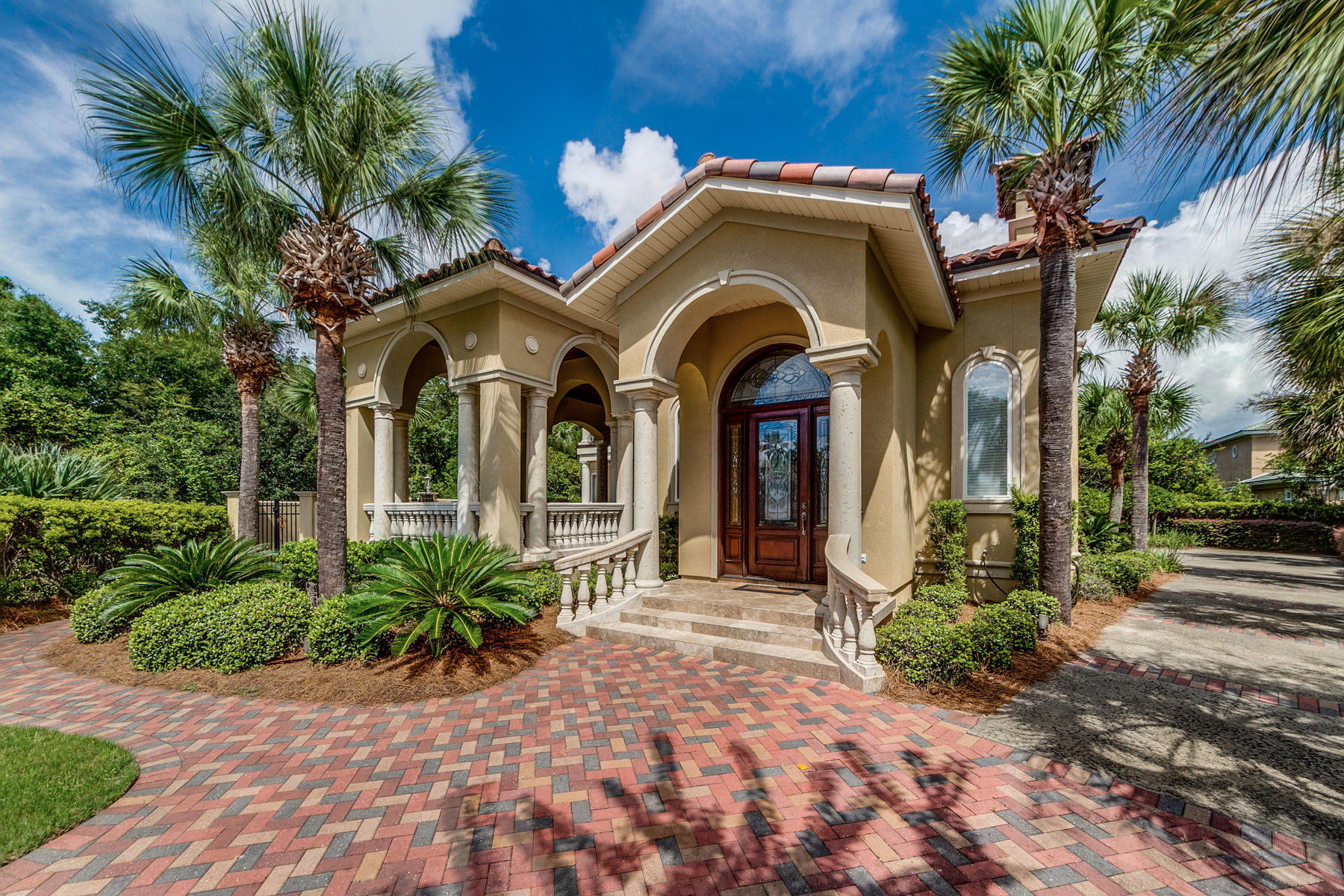 FINISTERRE S/D - Residential