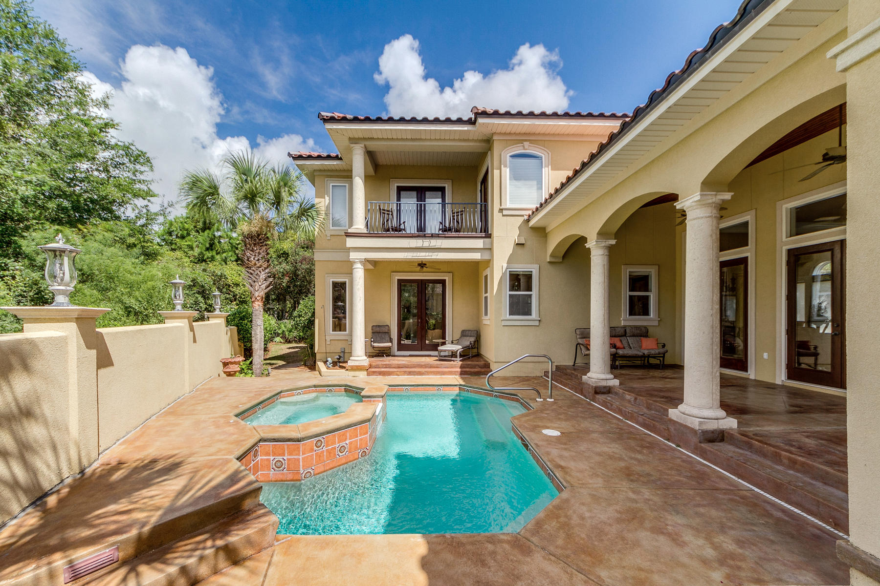 FINISTERRE S/D - Residential