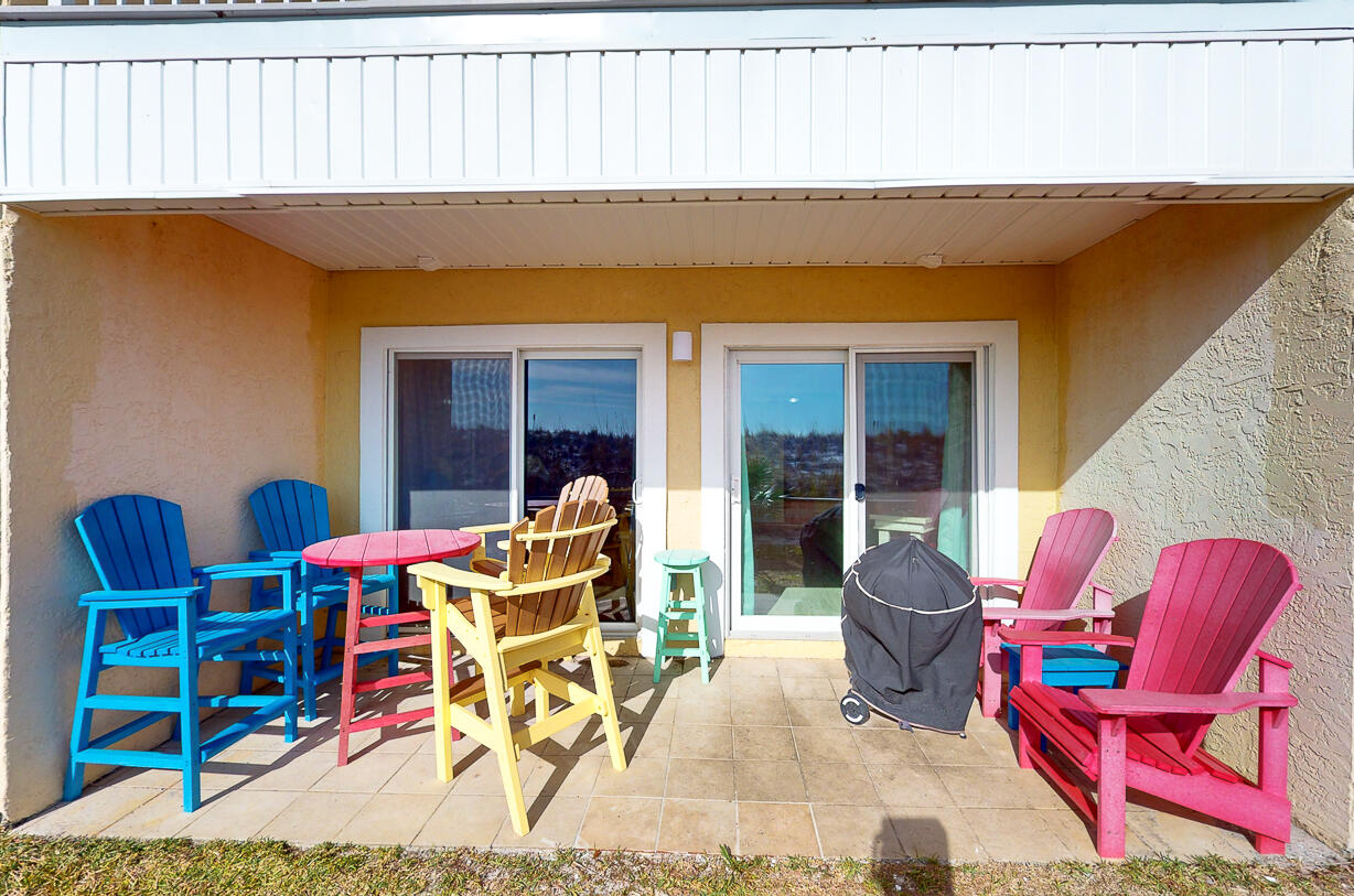 ISLAND SANDS CONDO - Residential