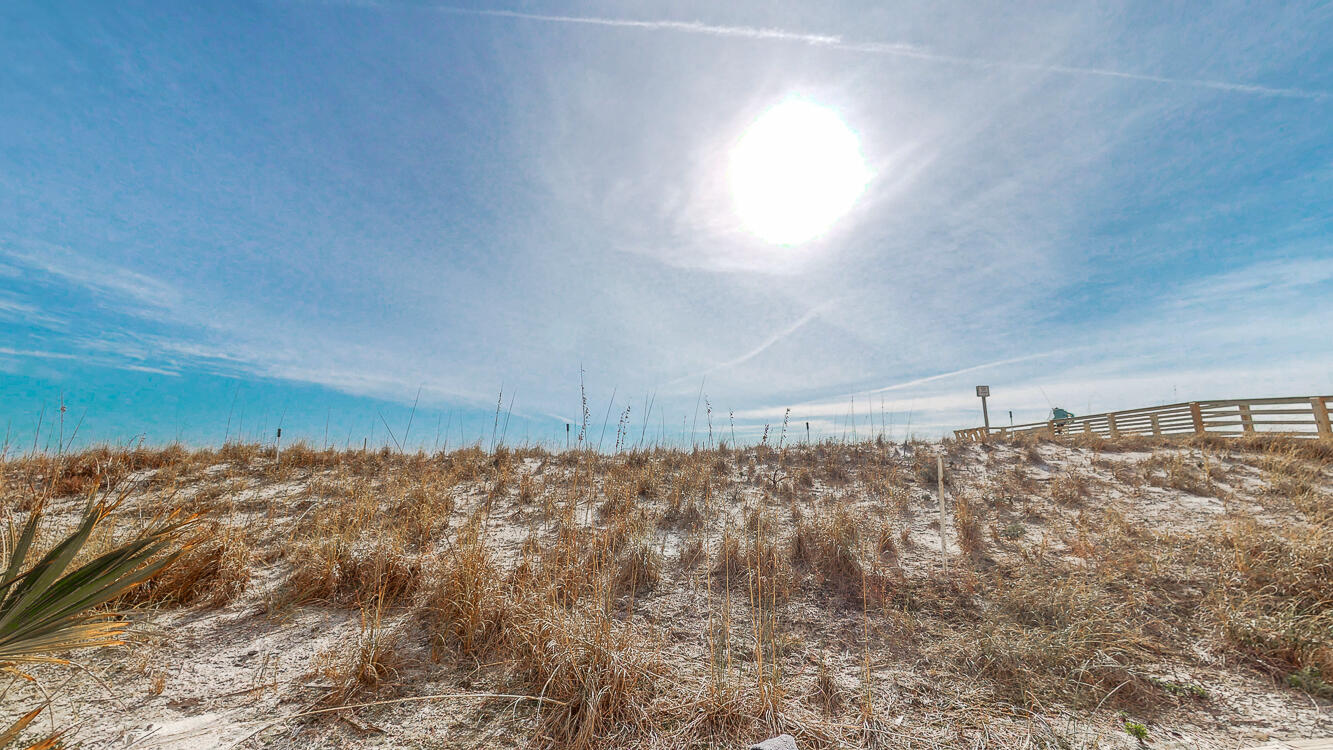 ISLAND SANDS CONDO - Residential