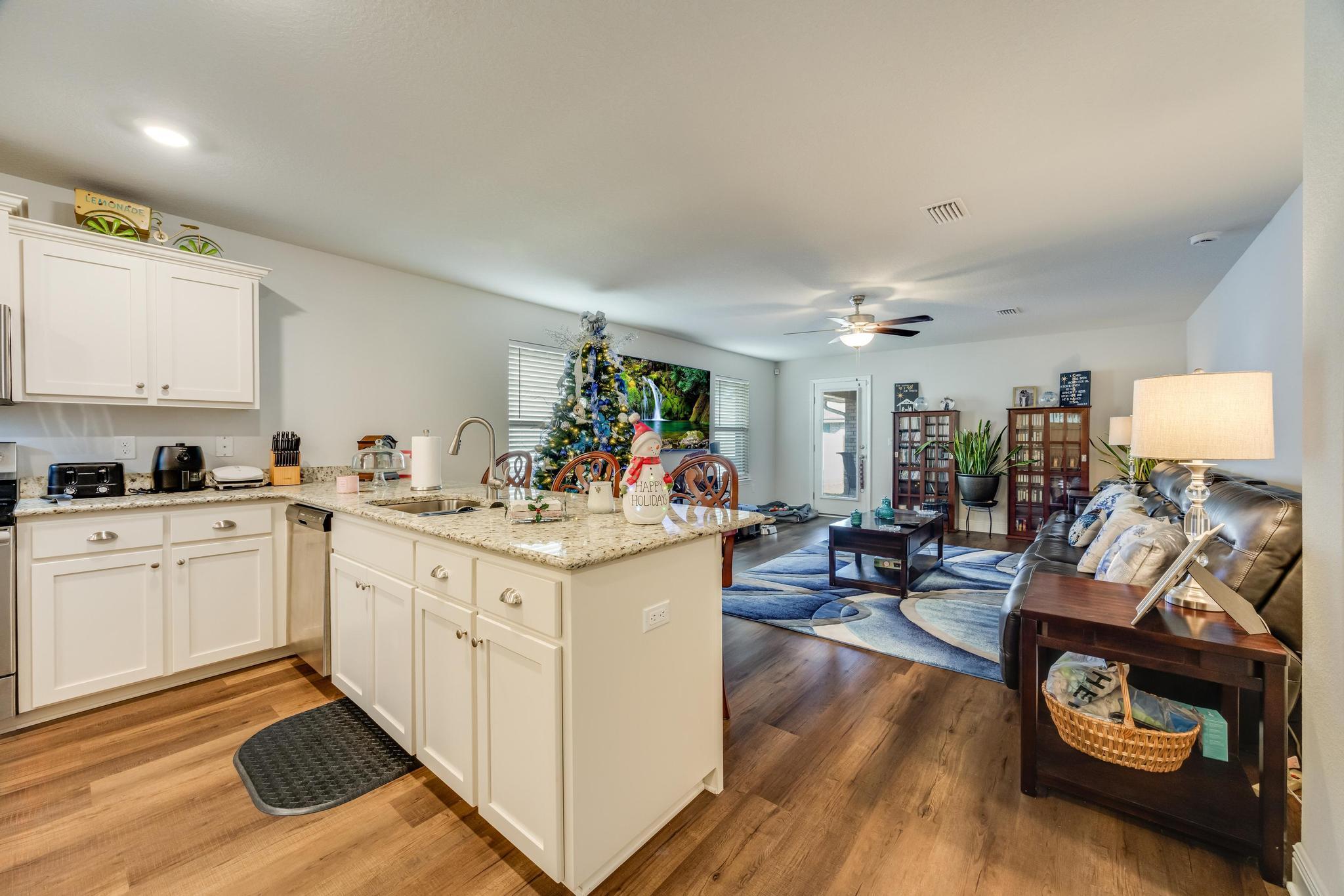 Ridgeway Landing - Residential Lease