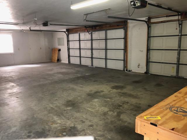 LAGRANGE BAYOU UNREC - Residential Lease