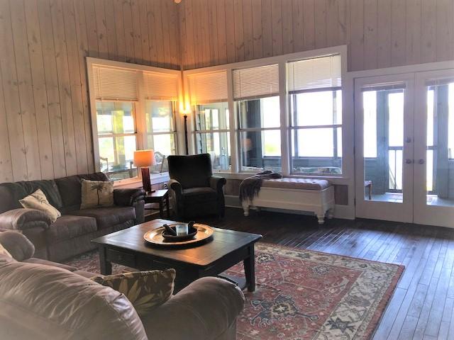 LAGRANGE BAYOU UNREC - Residential Lease