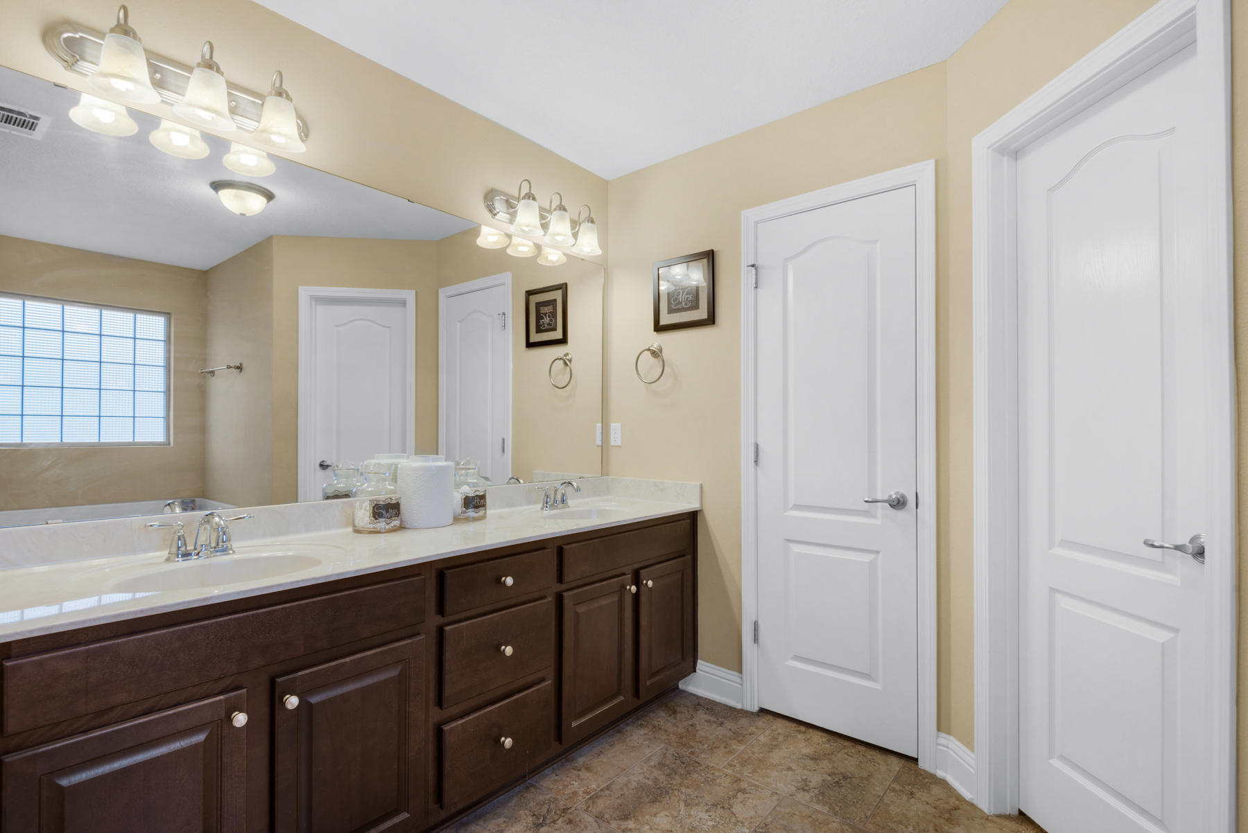 BROOKE ESTATES PH II - Residential