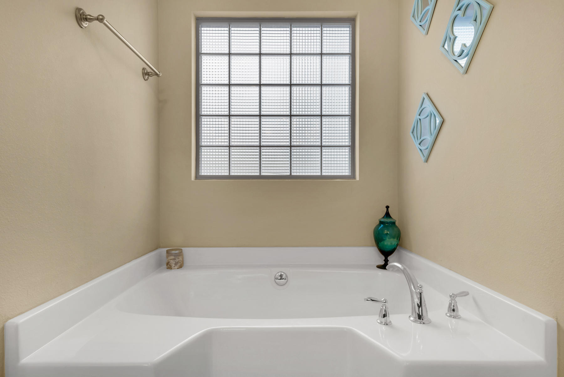 BROOKE ESTATES PH II - Residential