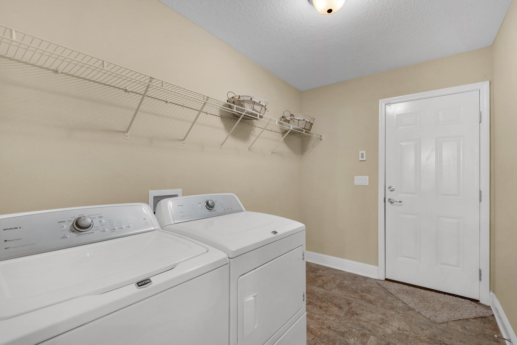 BROOKE ESTATES PH II - Residential