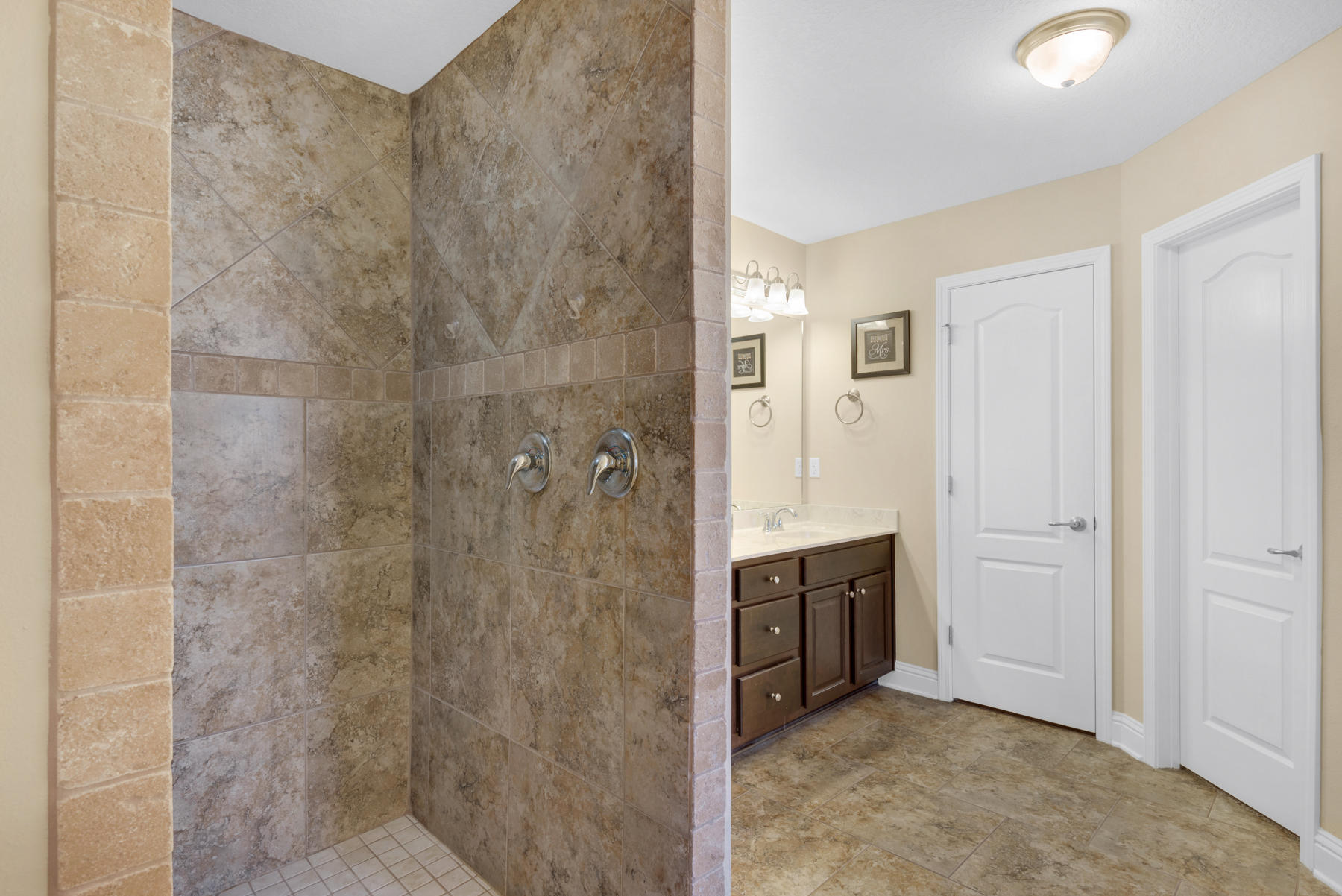 BROOKE ESTATES PH II - Residential