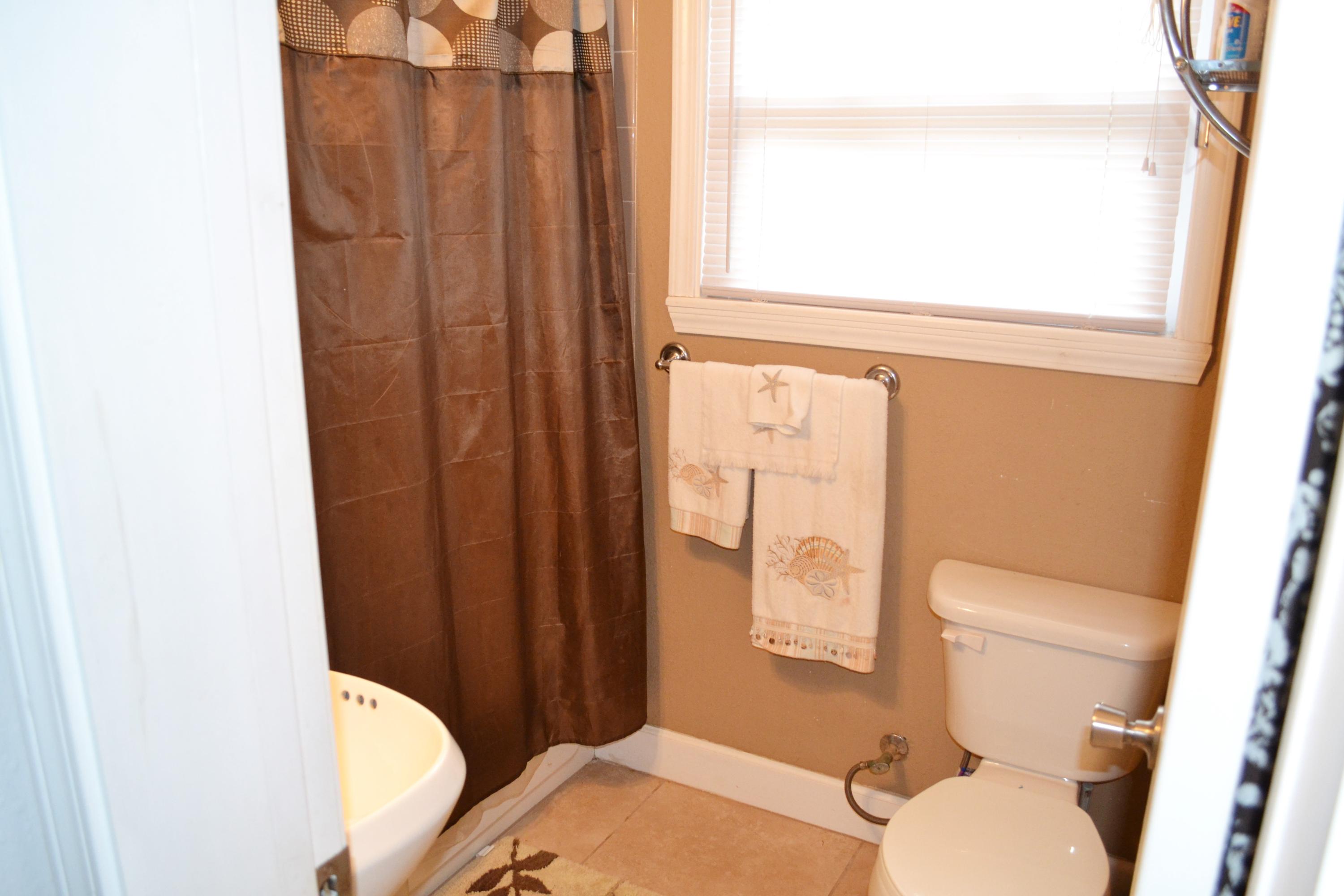 GARNIERS BEACH 2ND - Residential