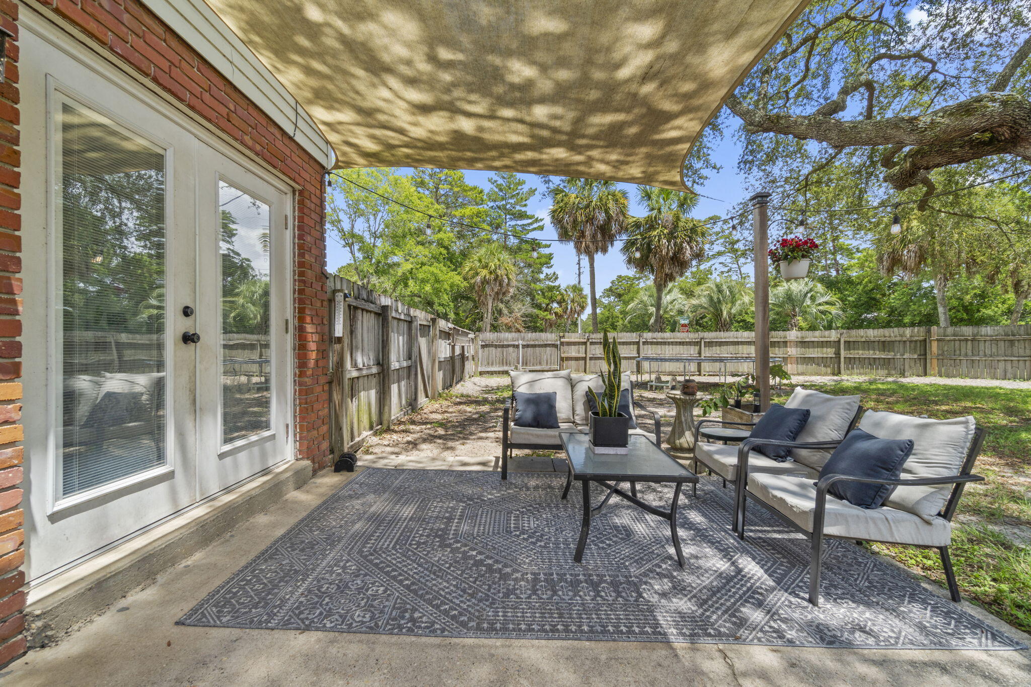 PALM ESTATES UNIT 1 - Residential