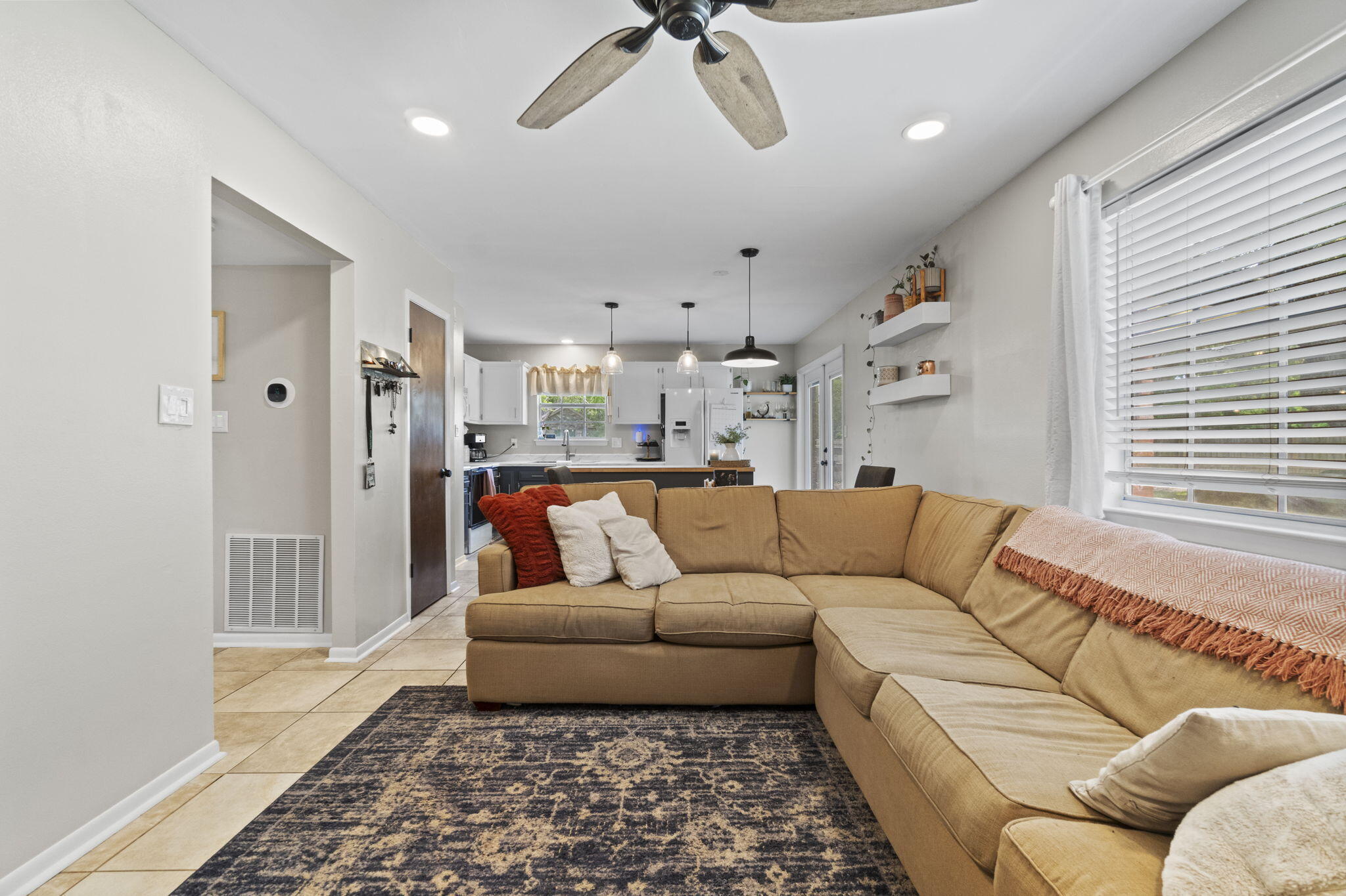 PALM ESTATES UNIT 1 - Residential