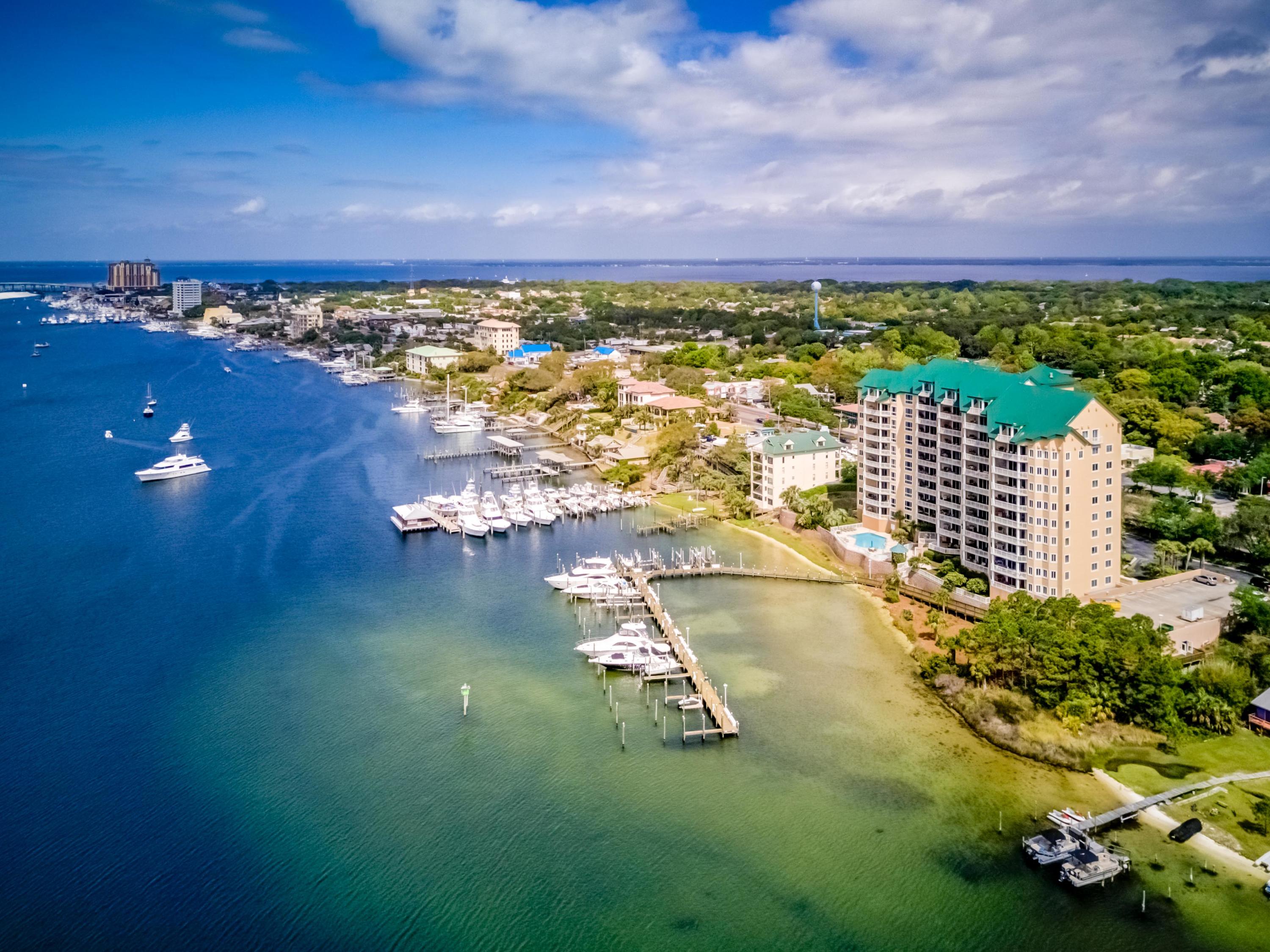 GRAND HARBOR - Residential