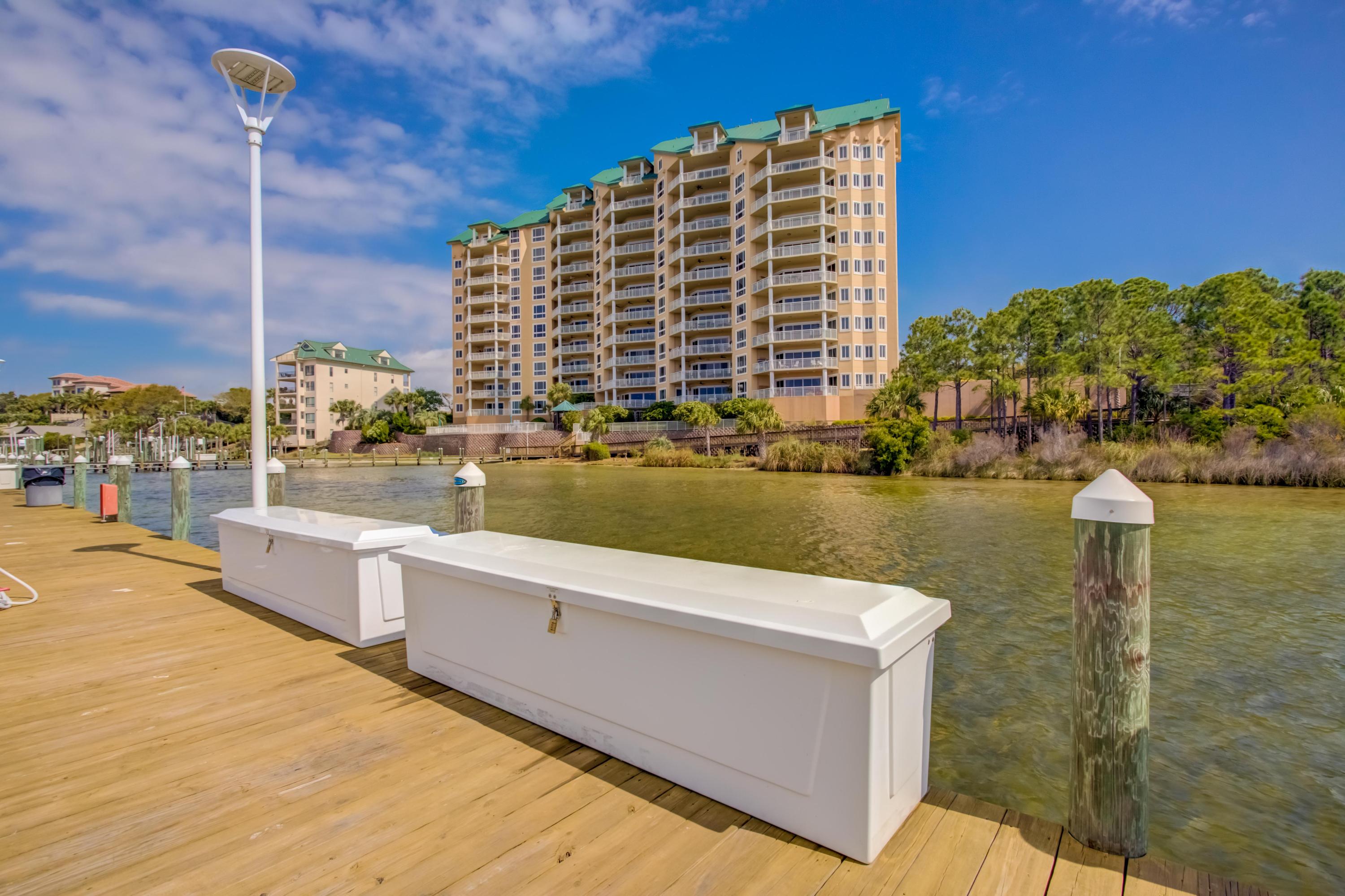 GRAND HARBOR - Residential